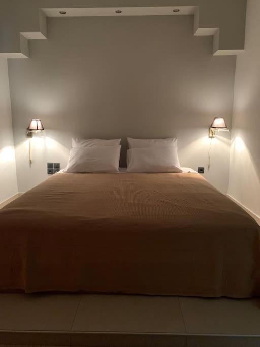 Varkiza Lux Apartment