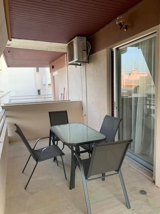 Varkiza Lux Apartment