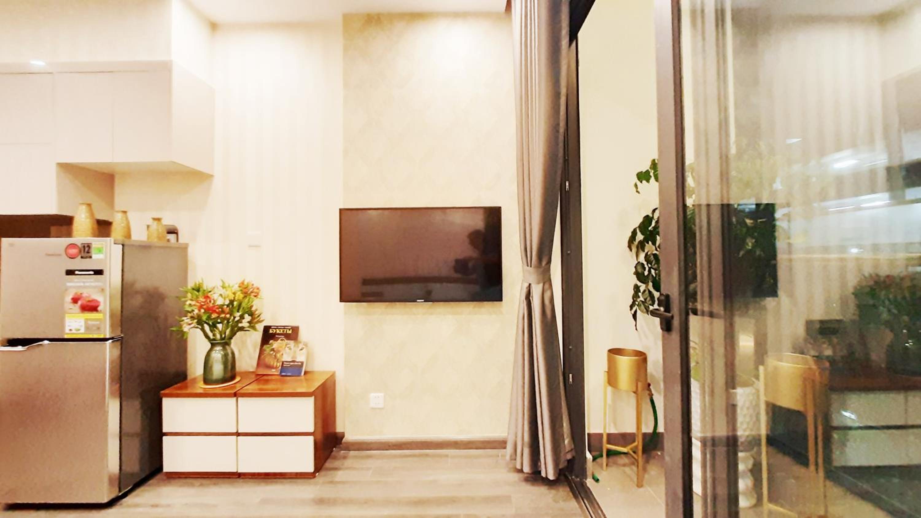 Tonkin Smart City Homestay