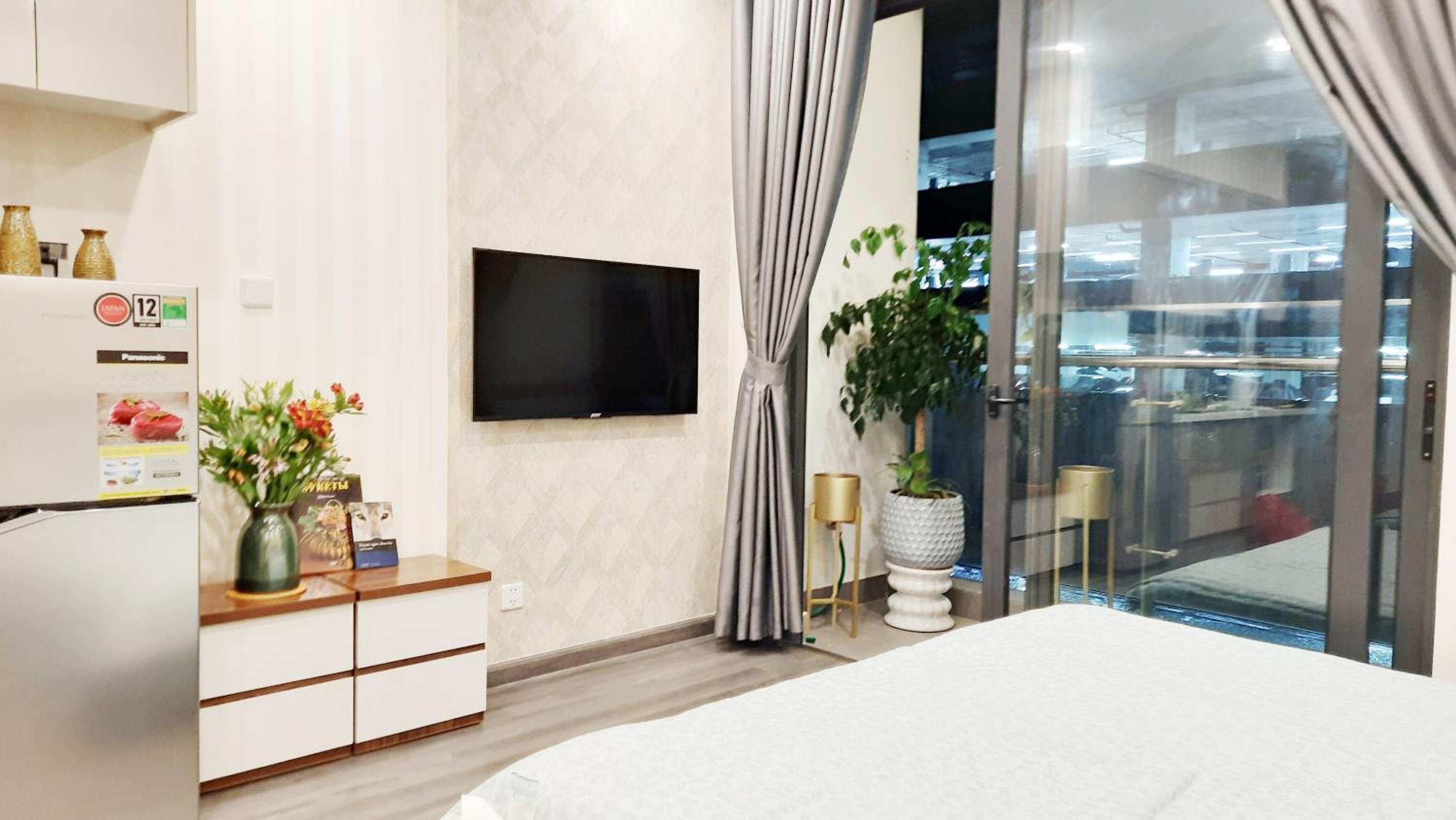 Tonkin Smart City Homestay