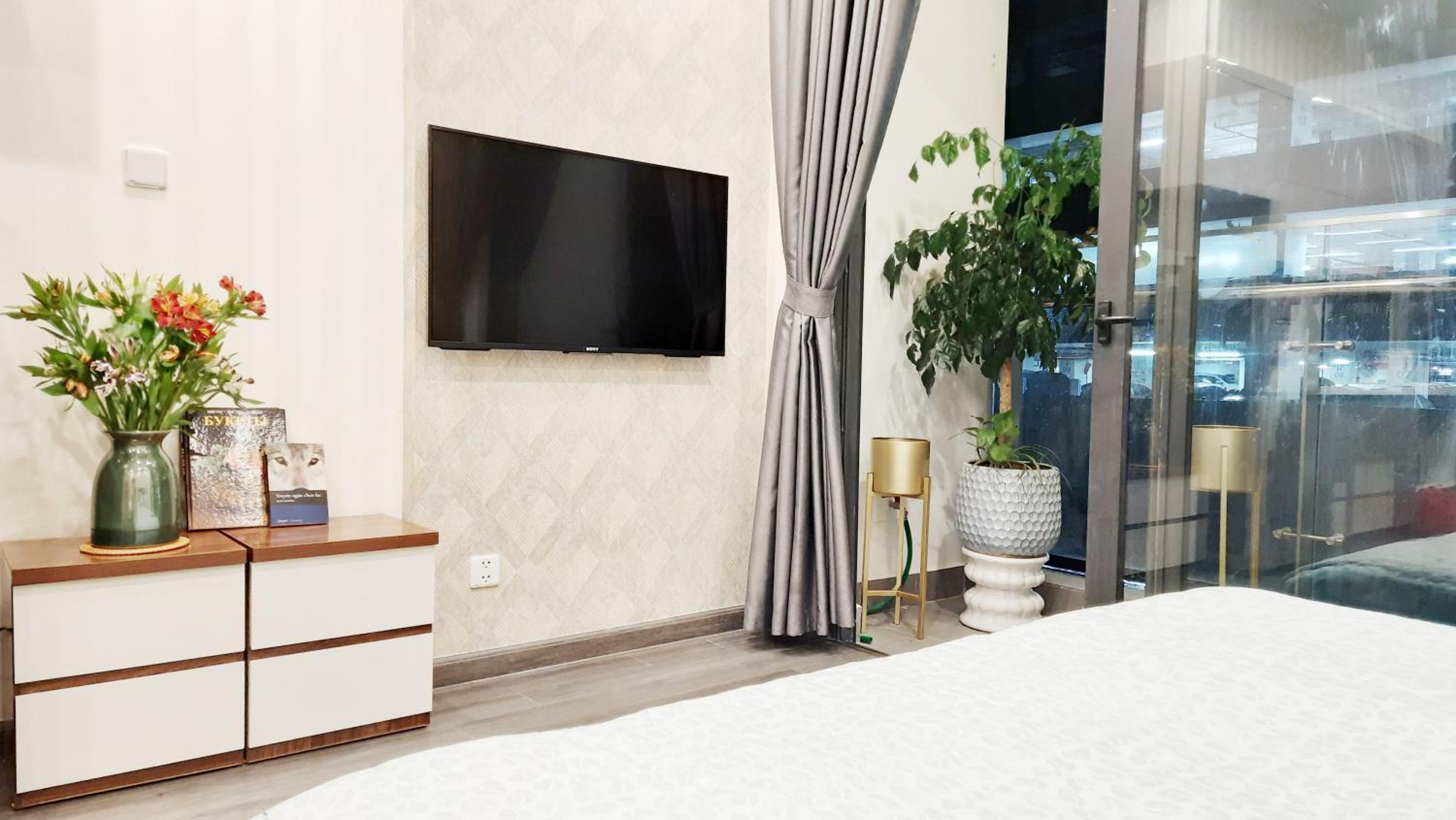 Tonkin Smart City Homestay