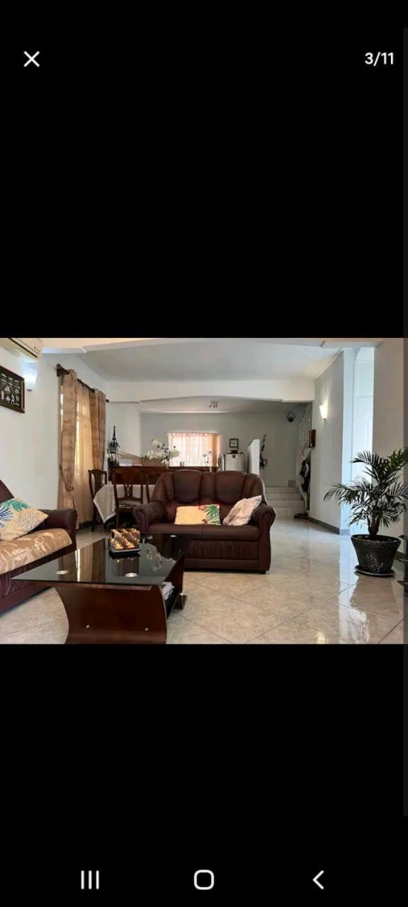 Superb 3 bedroom Villa view 4