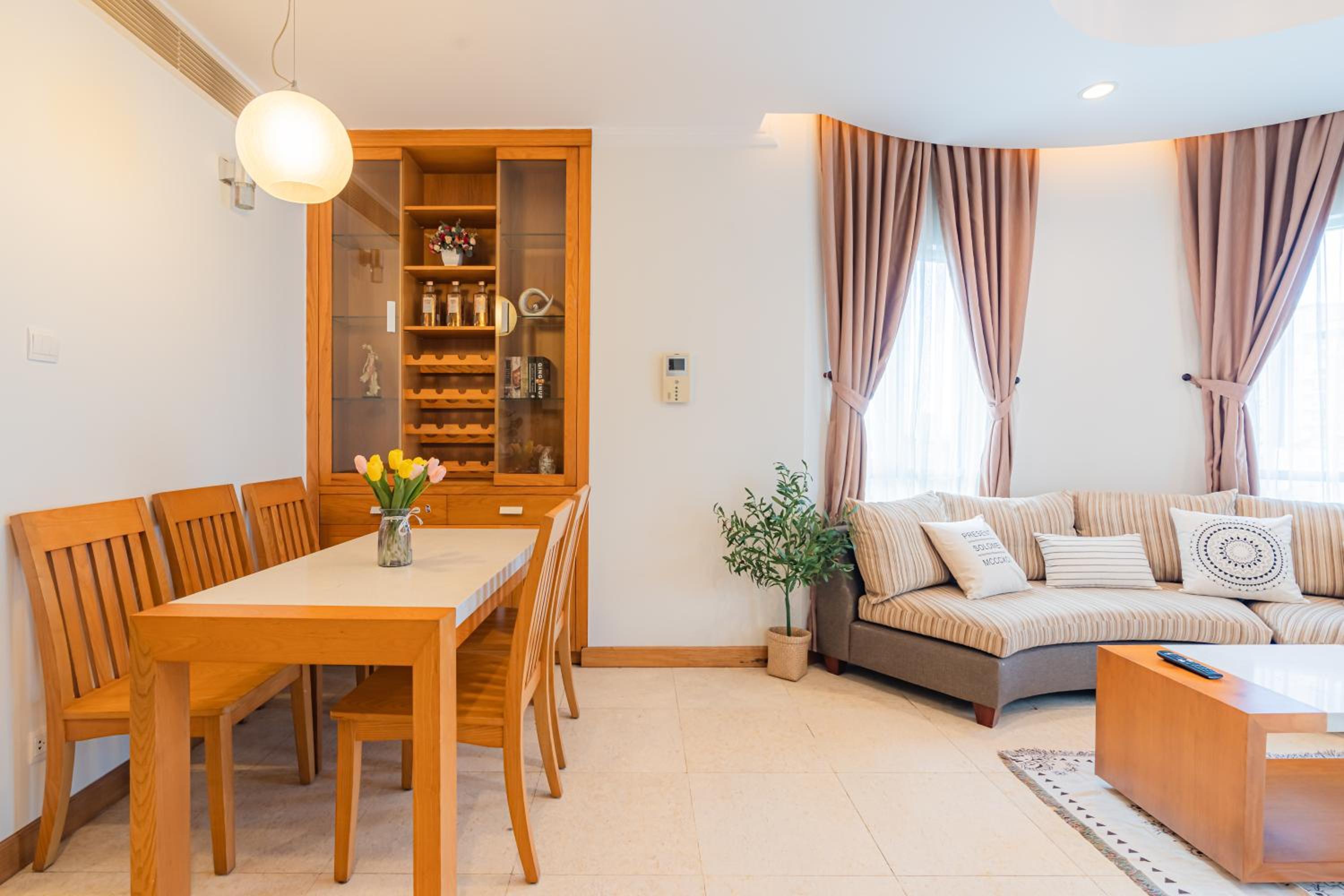 Sai Gon Pavillon Bà Huyện Thanh Quan Quận 3