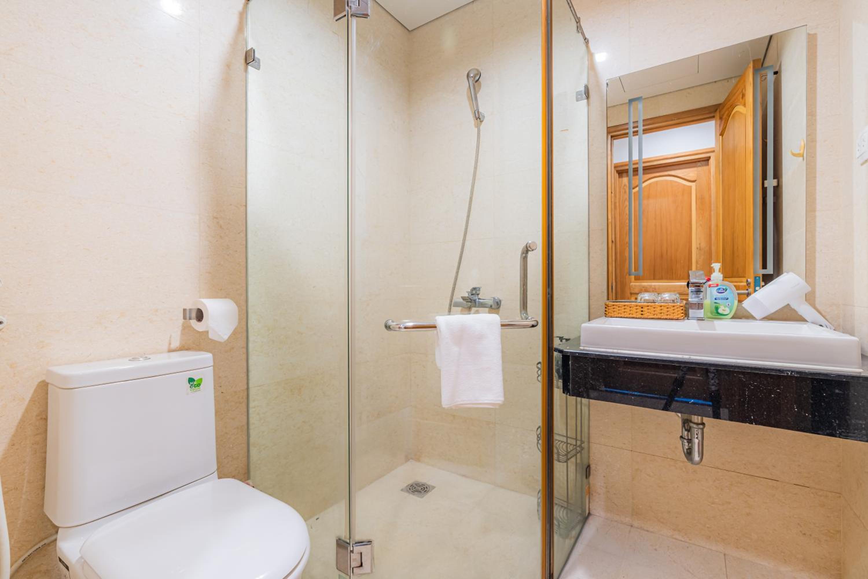 Sai Gon Pavillon Bà Huyện Thanh Quan Quận 3