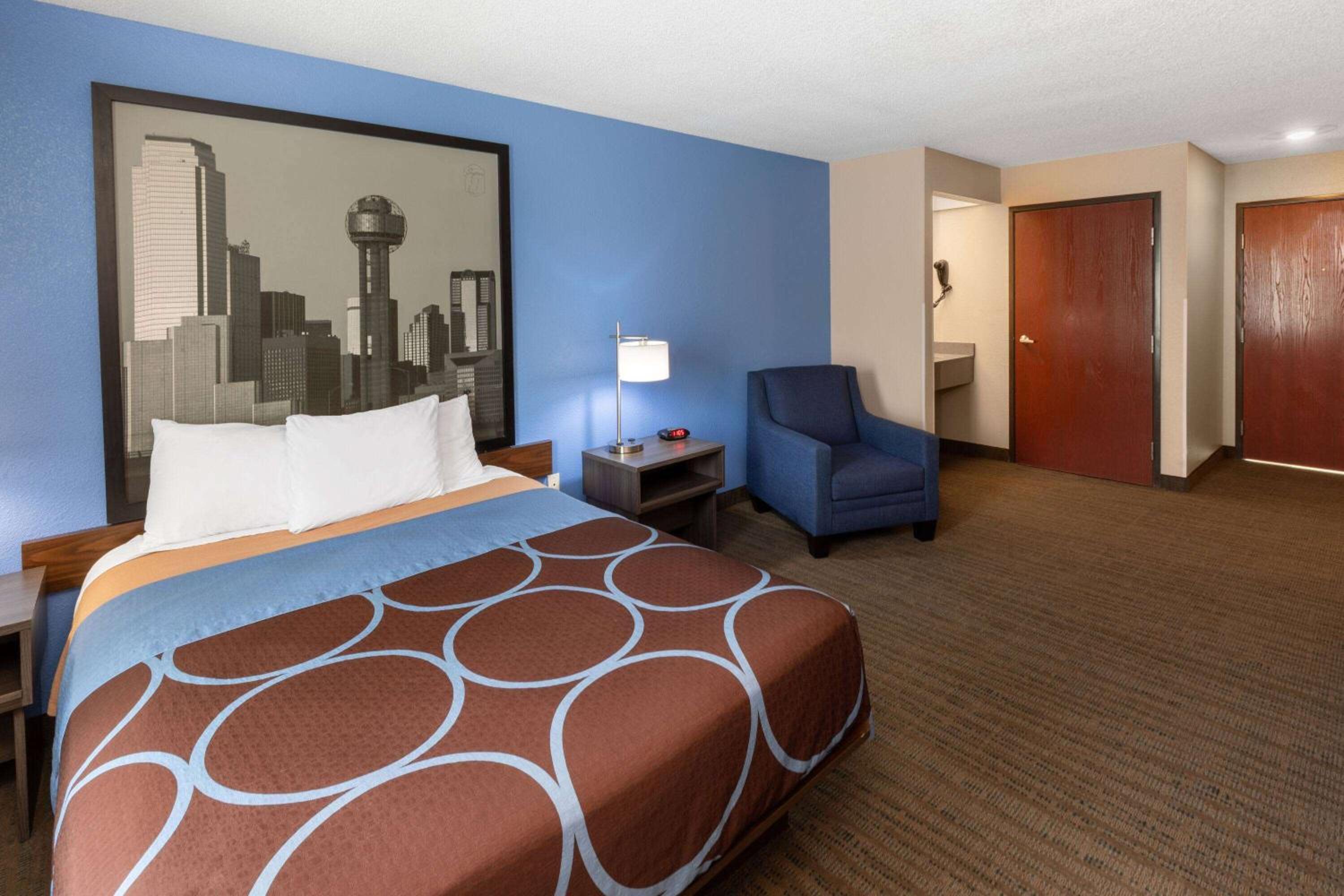Super 8 by Wyndham Garland Rowlett East Dallas Area - Property Image 4