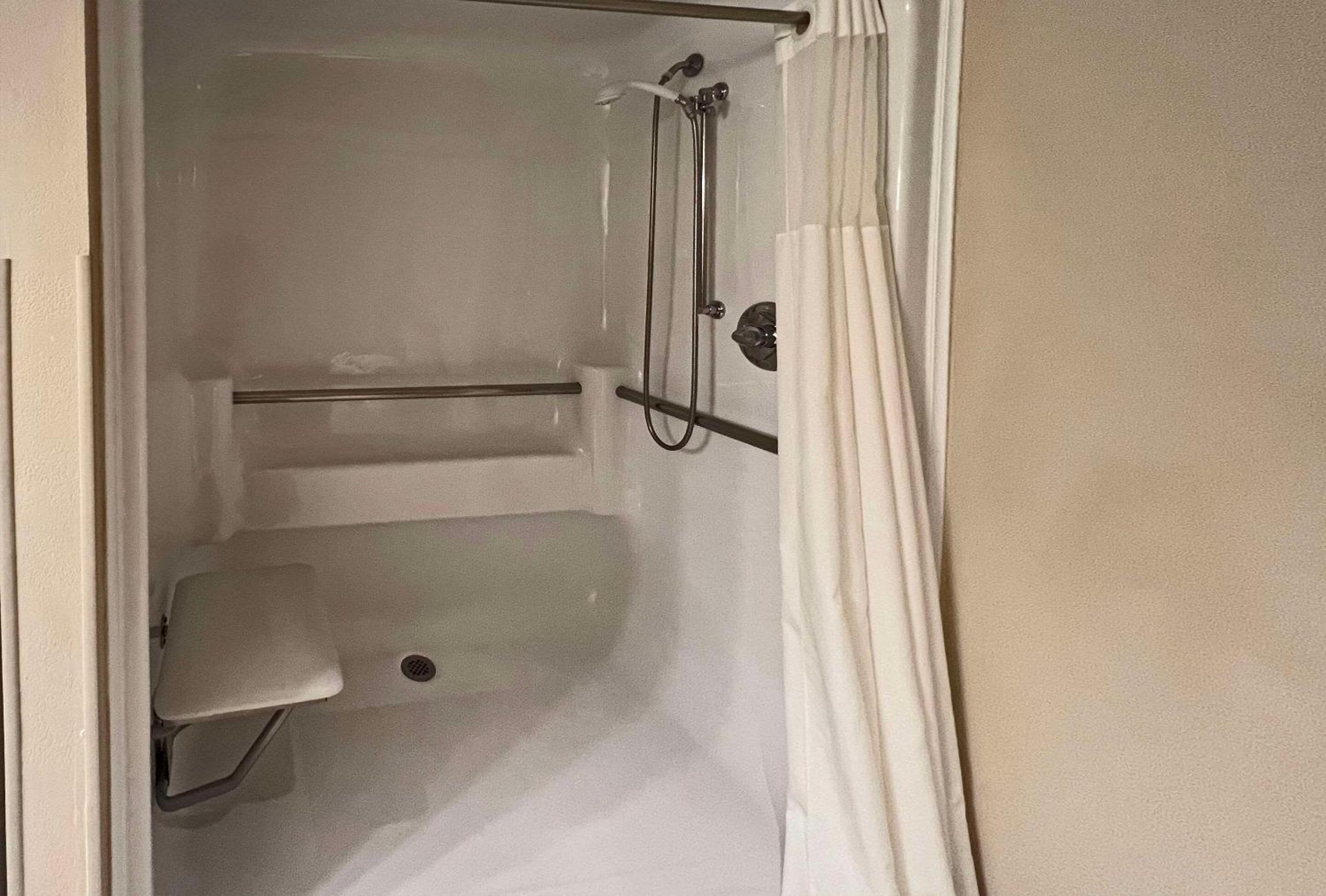 Garden City Vacations - Clarion Inn - Property Image 39