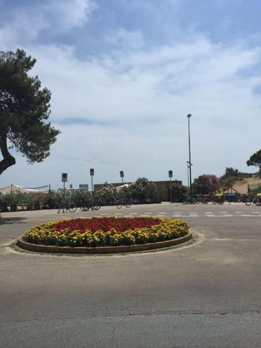 Bianco Nero fronte mare view 4