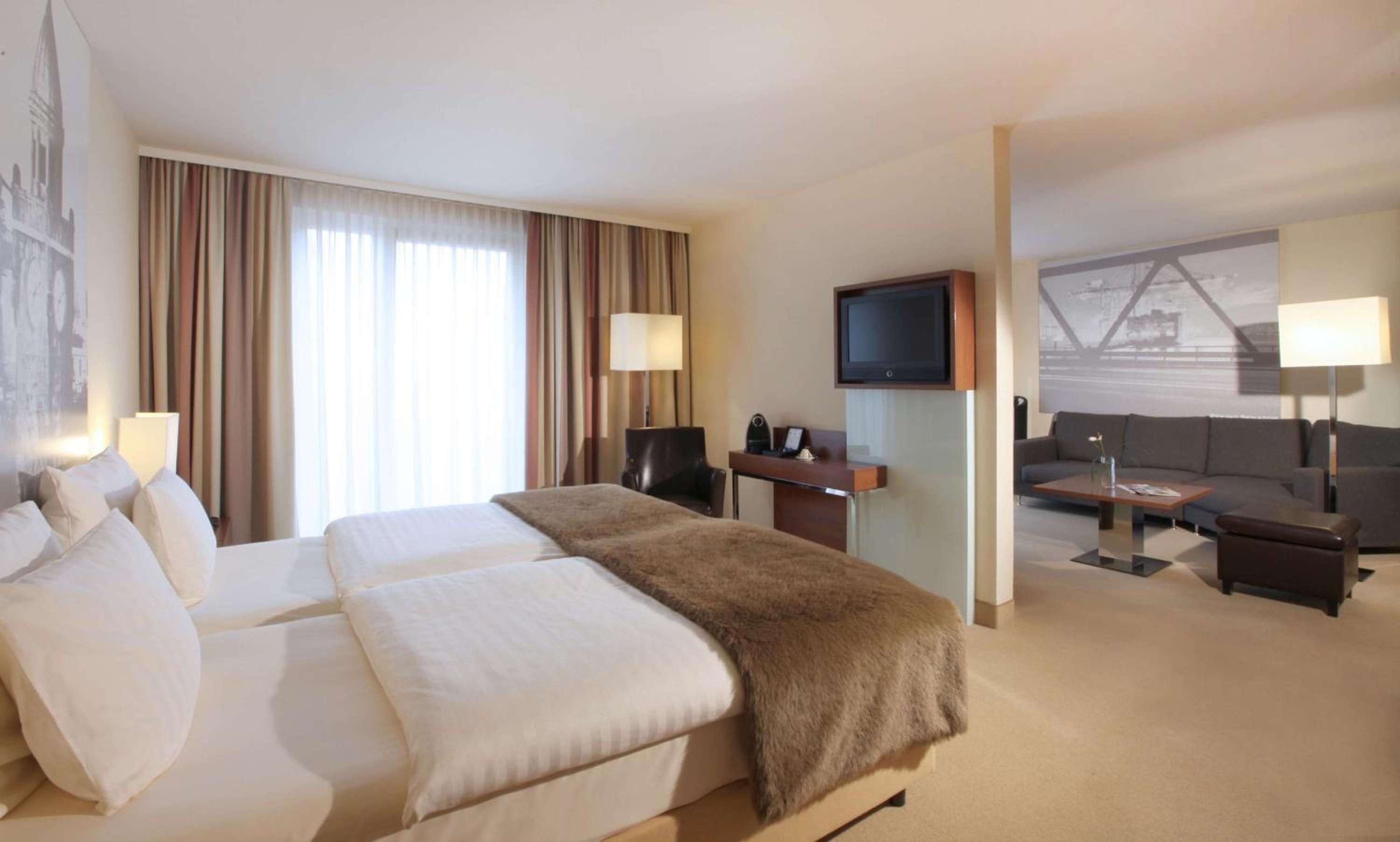 Hamburg Vacations - Lindner Hotel Hamburg am Michel, part of JdV by Hyatt - Property Image 8
