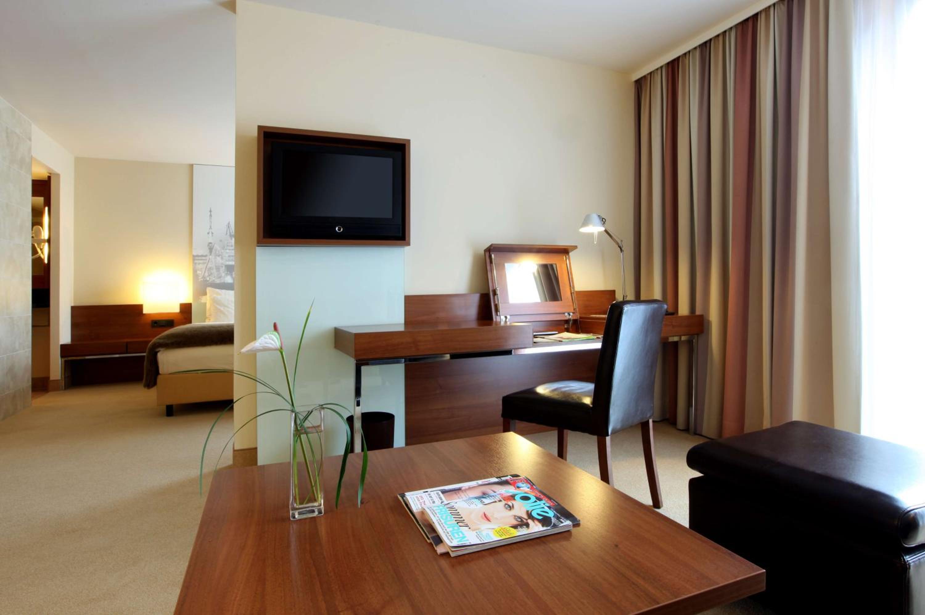 Hamburg Vacations - Lindner Hotel Hamburg am Michel, part of JdV by Hyatt - Property Image 6