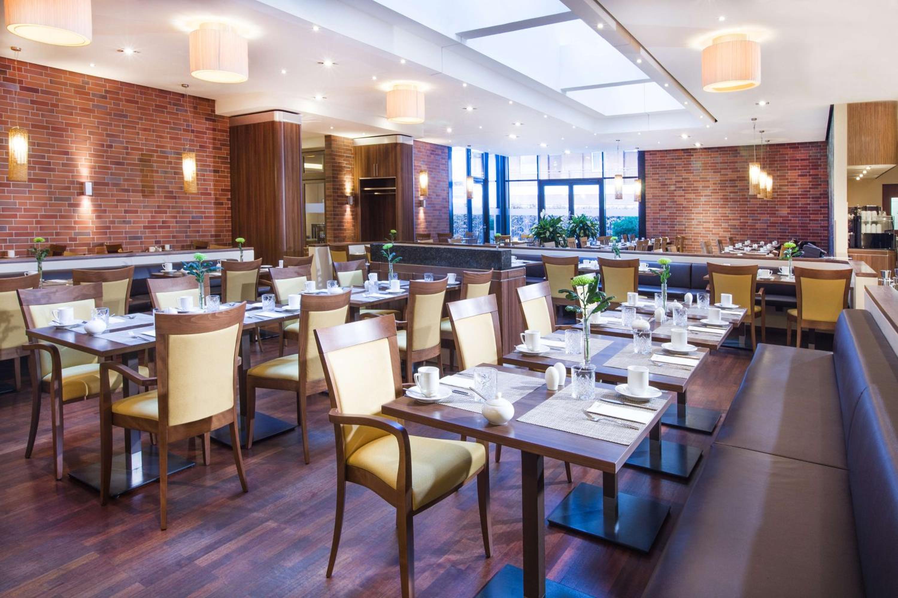 Hamburg Vacations - Lindner Hotel Hamburg am Michel, part of JdV by Hyatt - Property Image 5
