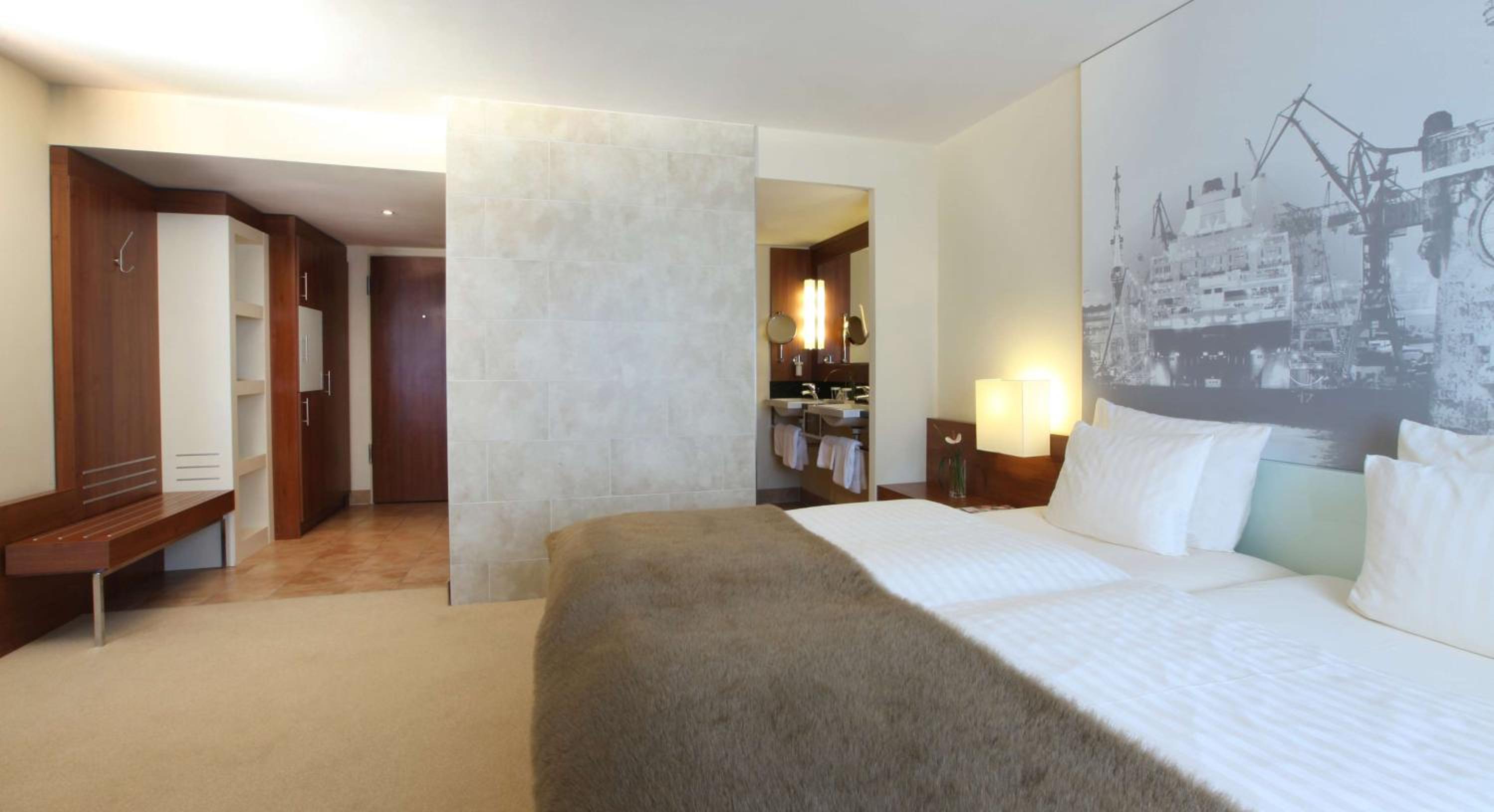 Hamburg Vacations - Lindner Hotel Hamburg am Michel, part of JdV by Hyatt - Property Image 39