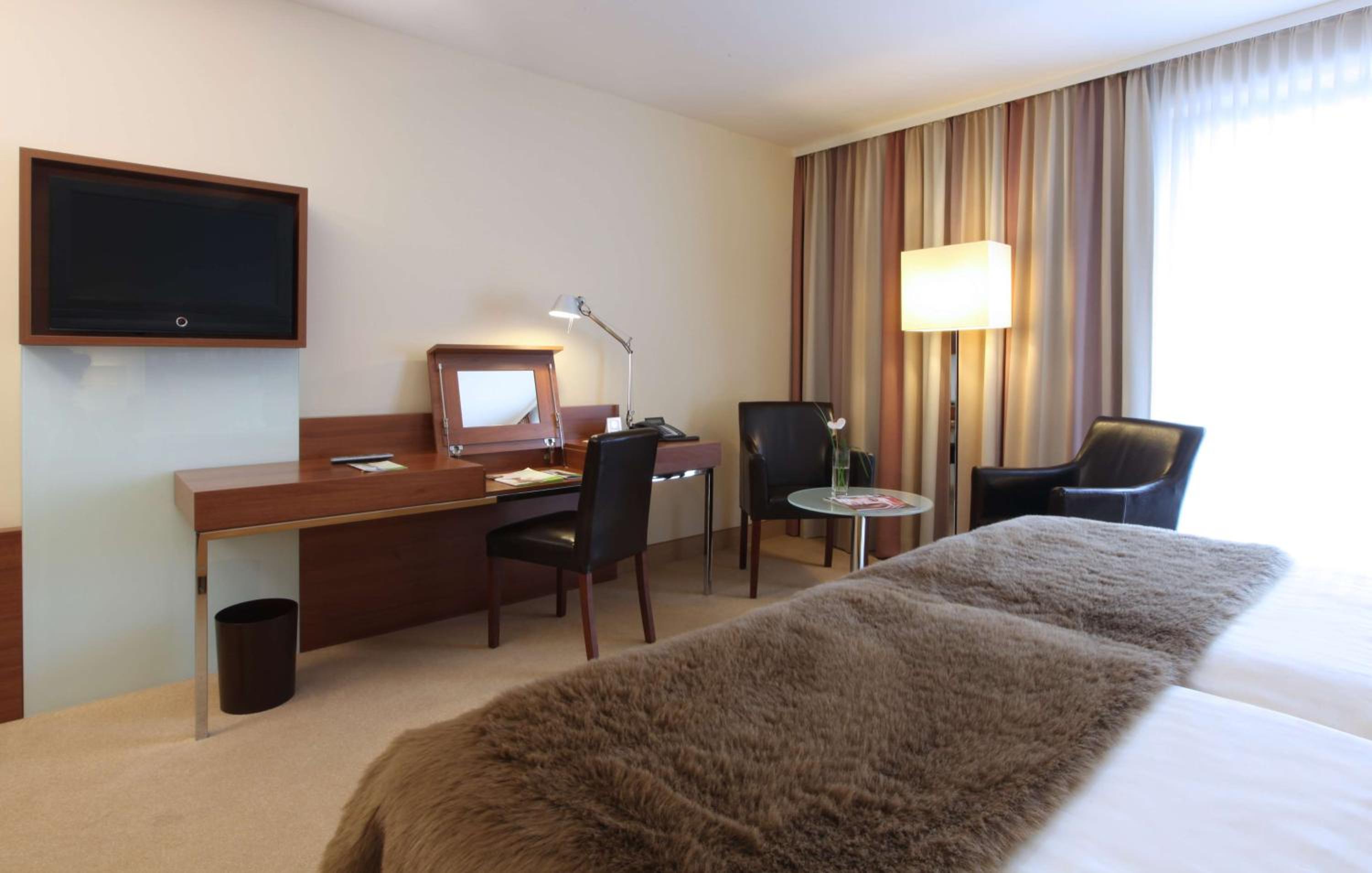 Hamburg Vacations - Lindner Hotel Hamburg am Michel, part of JdV by Hyatt - Property Image 36