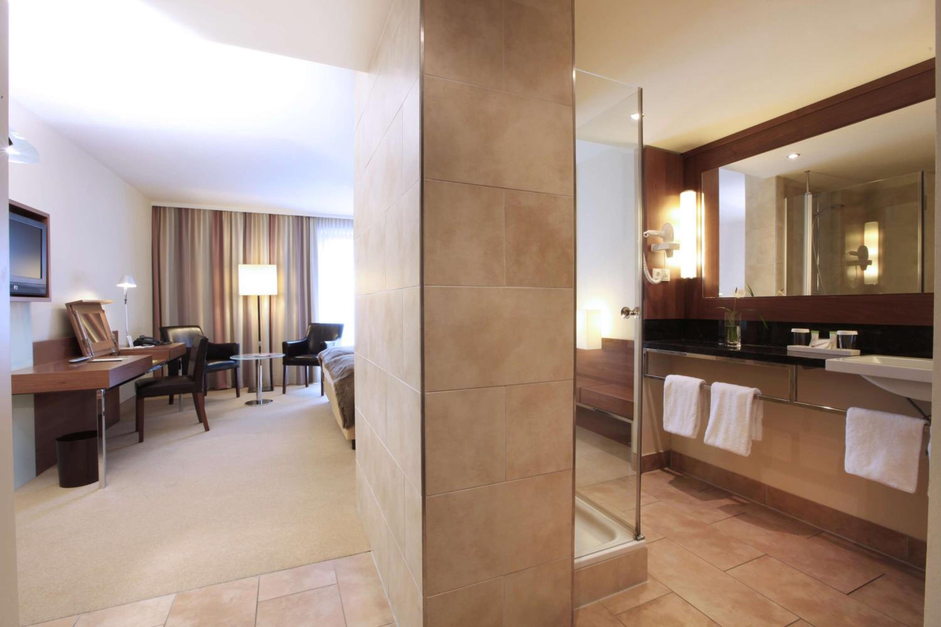 Hamburg Vacations - Lindner Hotel Hamburg am Michel, part of JdV by Hyatt - Property Image 23