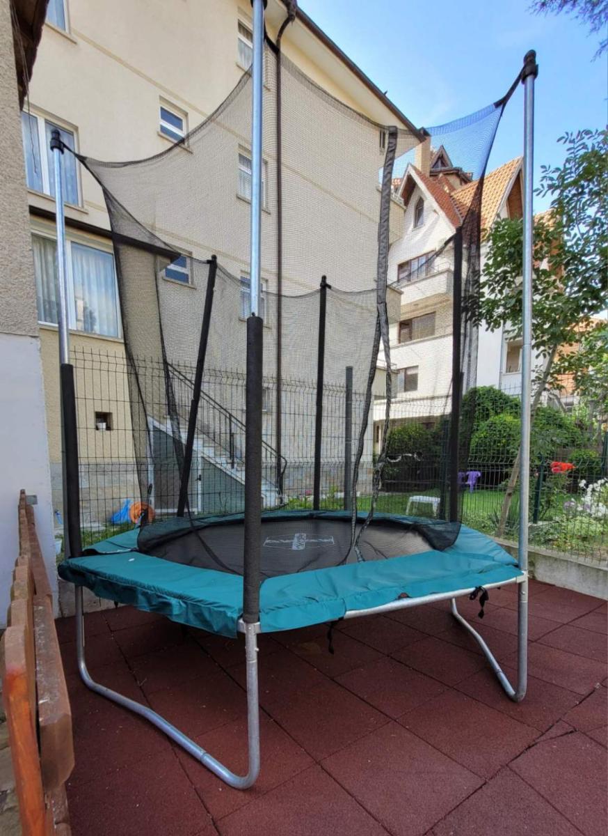 children's play area
