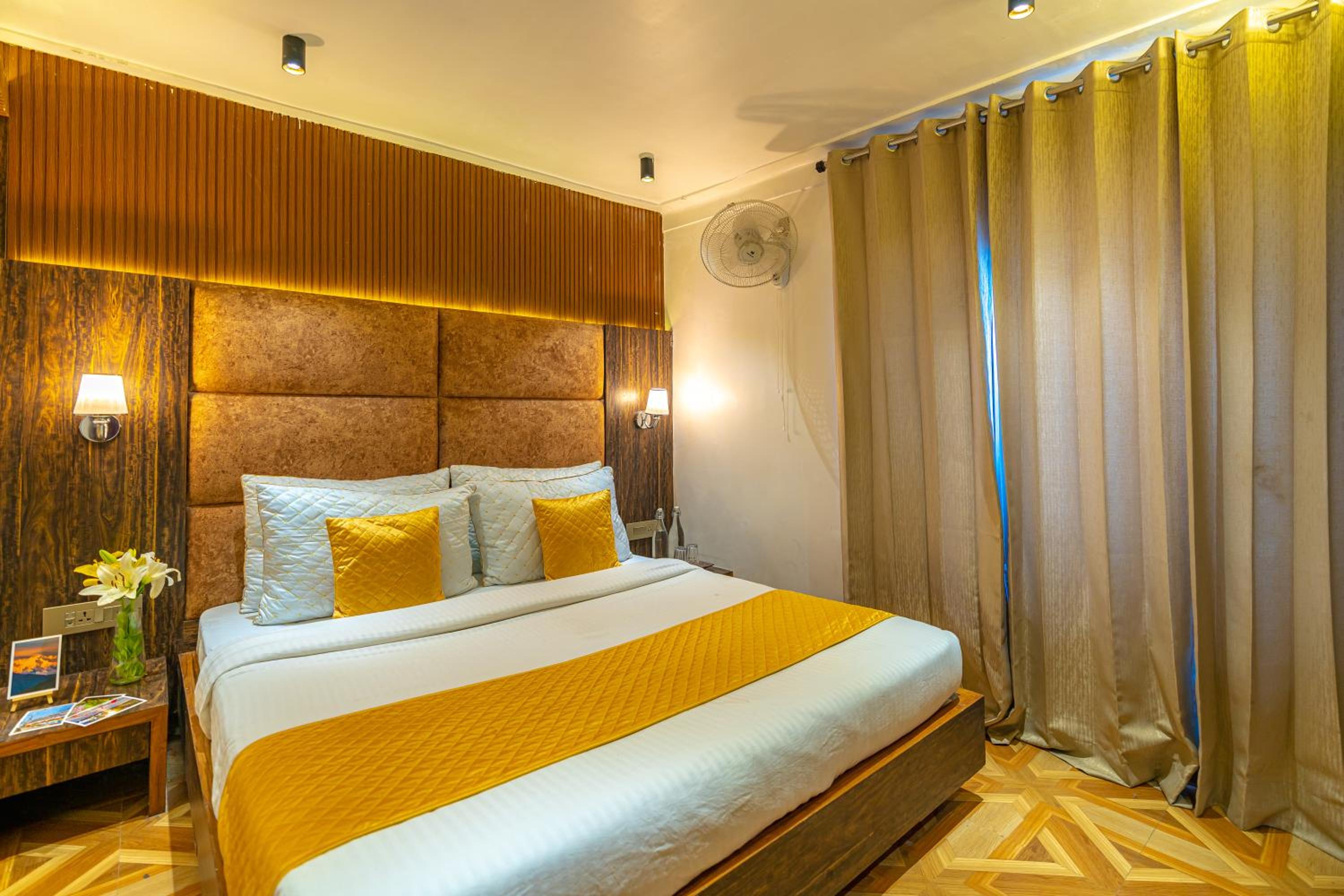 hotel room