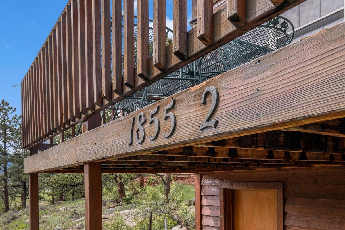 Solitude Eagle #2 - Estes Park condo view 3