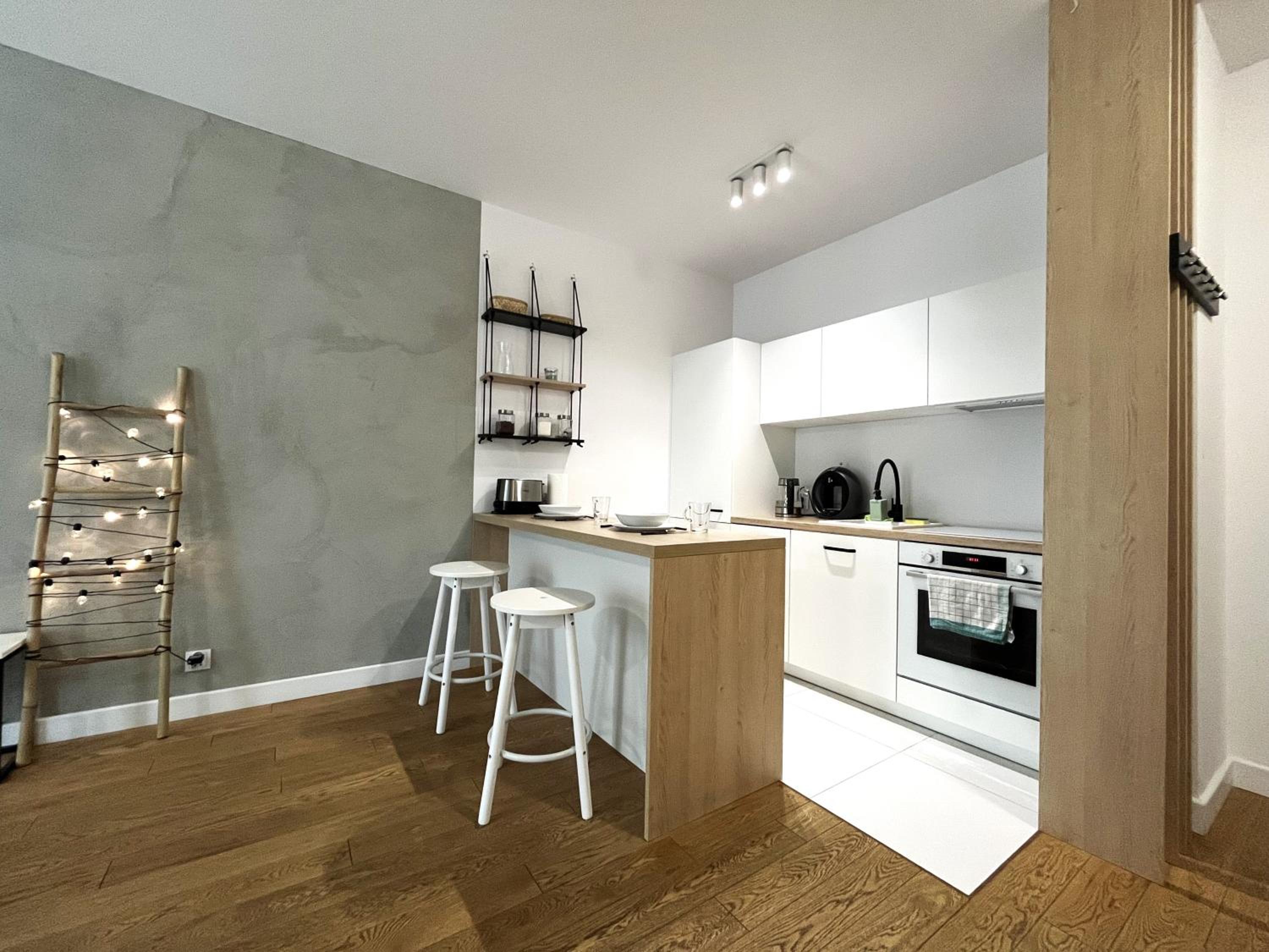 Mieszczańska Apartment ~ Self check-in 24h ~parking and lift view 4