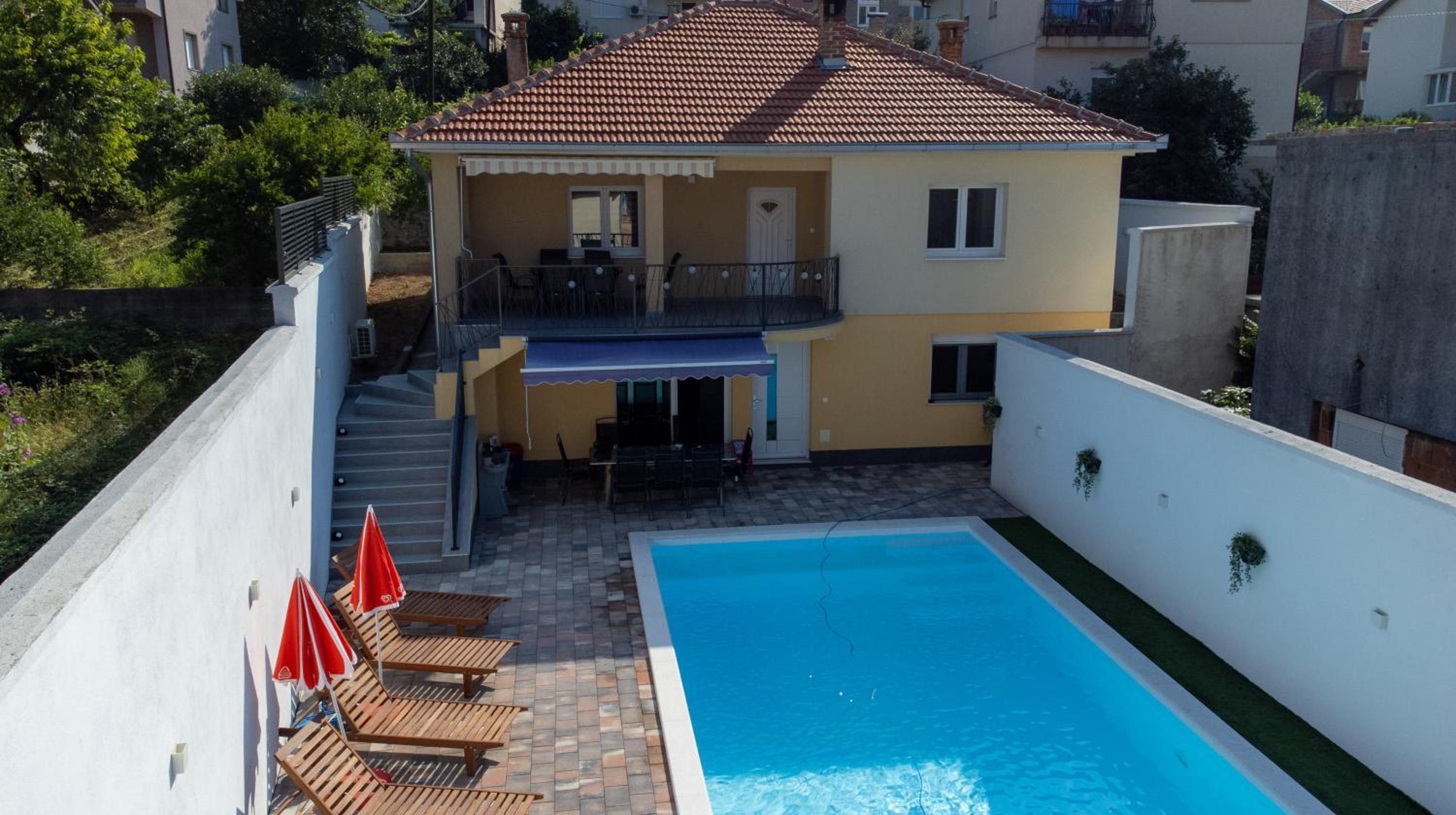 Villa UpTown