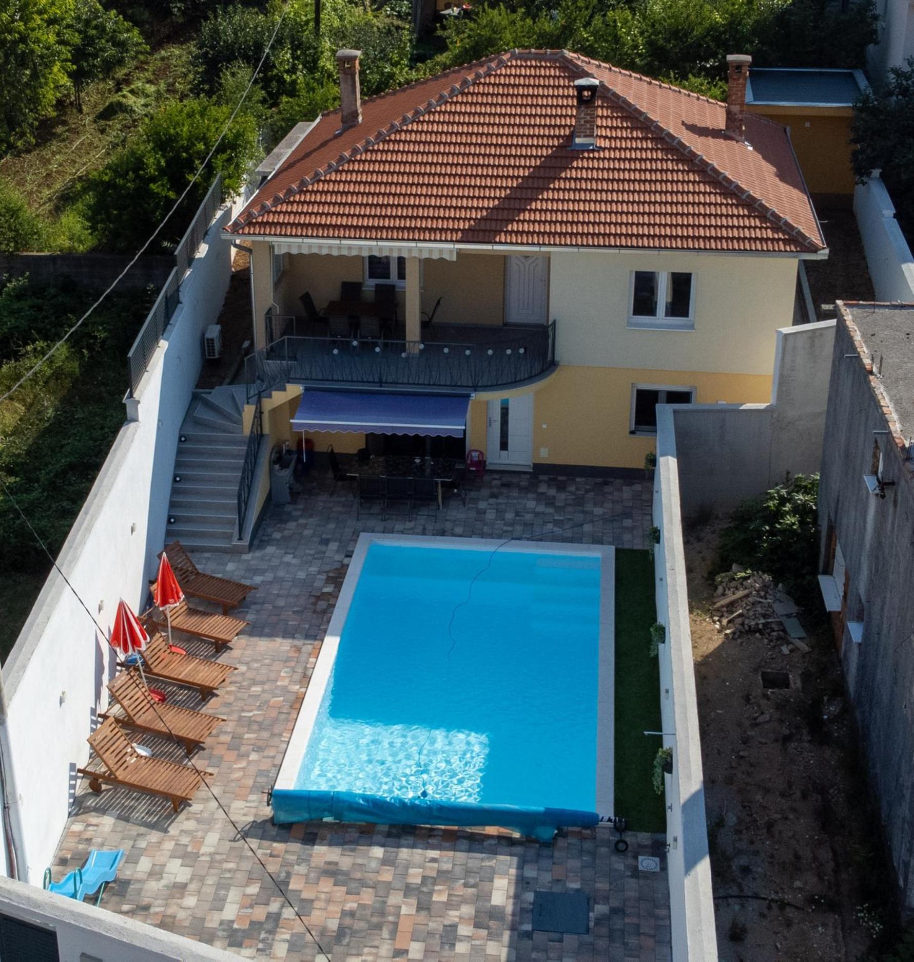 Villa UpTown