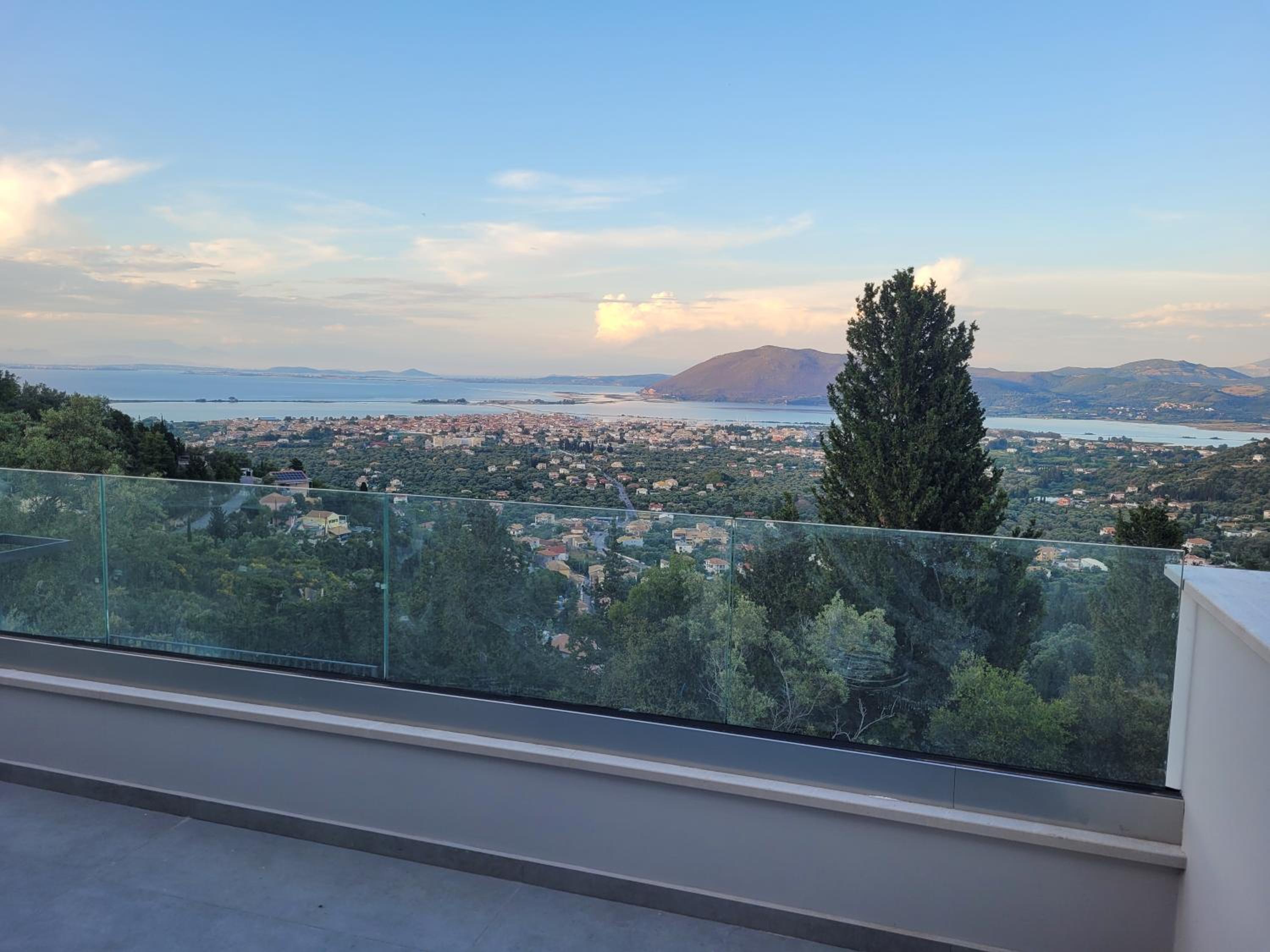 Hotel Ecstasy Luxury Villas - Image 1