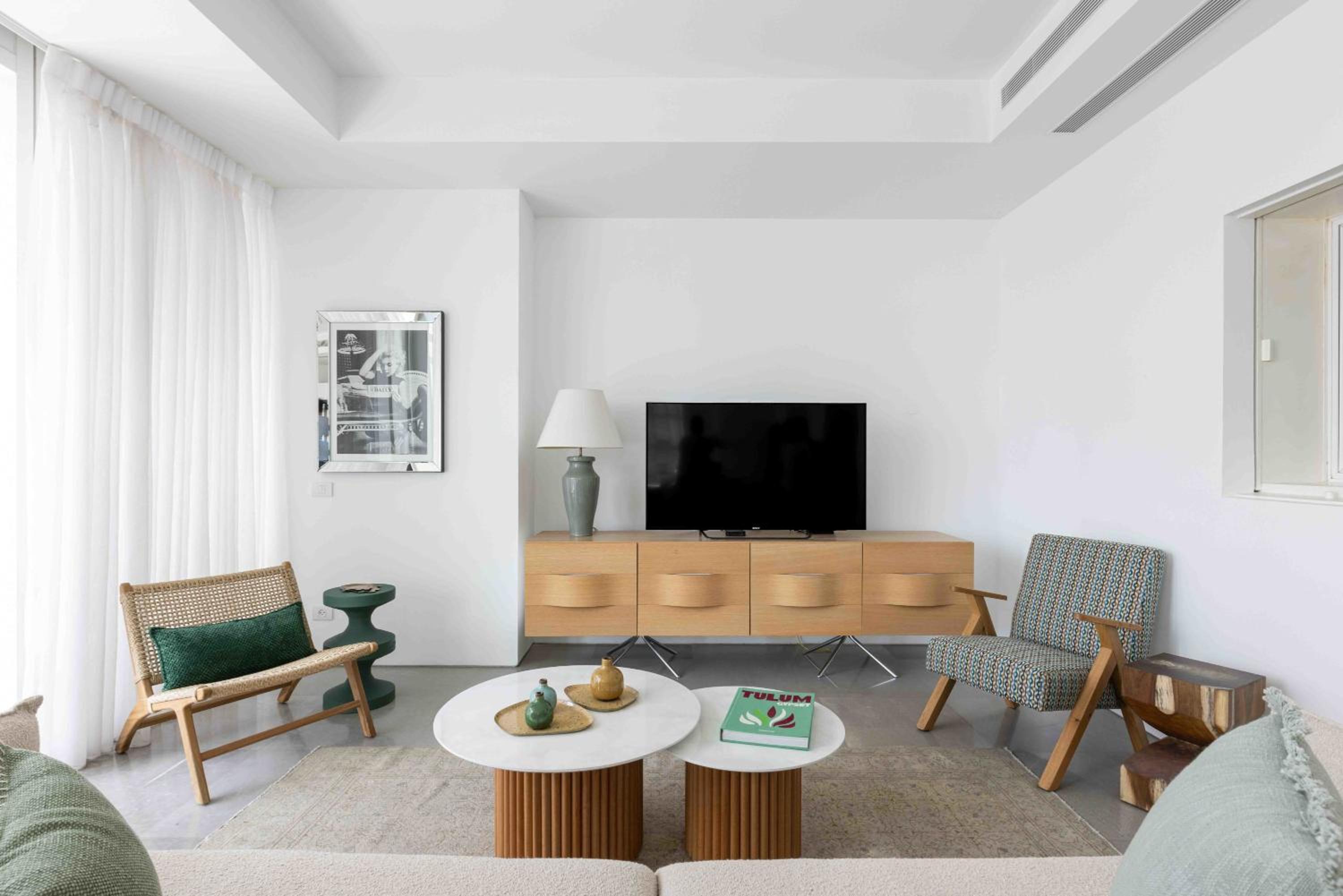 Exclusive Meier on Rothschild by Five Stay view 4