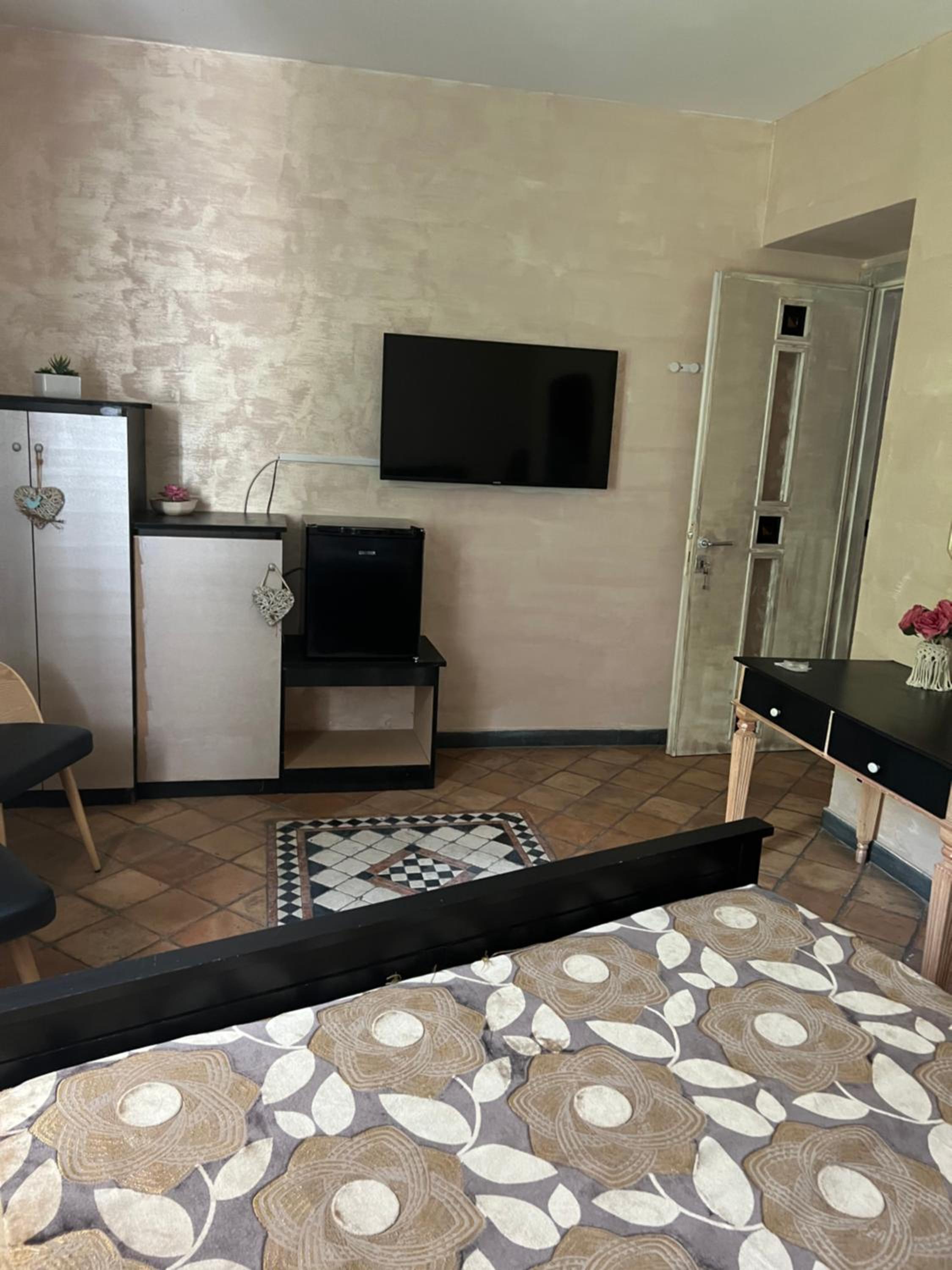 Marieta Rooms