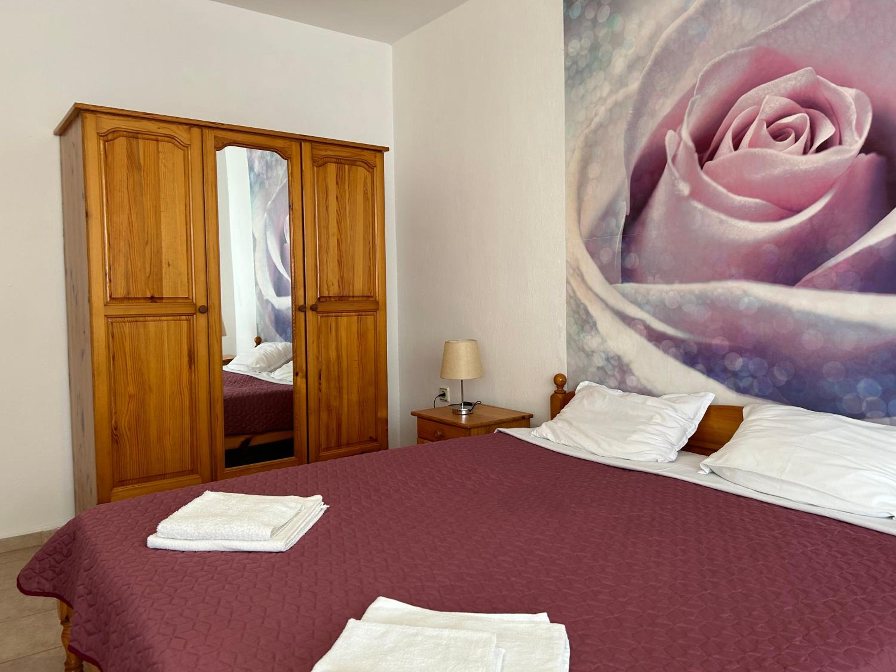 Panorama Chantall-izby,apartmány s výhľadom na more