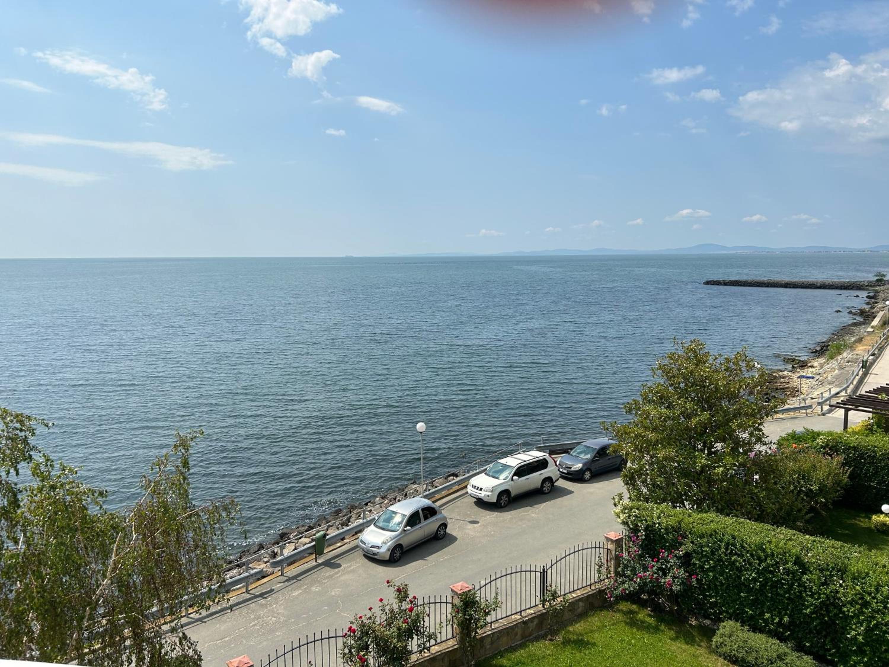 Panorama Chantall-izby,apartmány s výhľadom na more