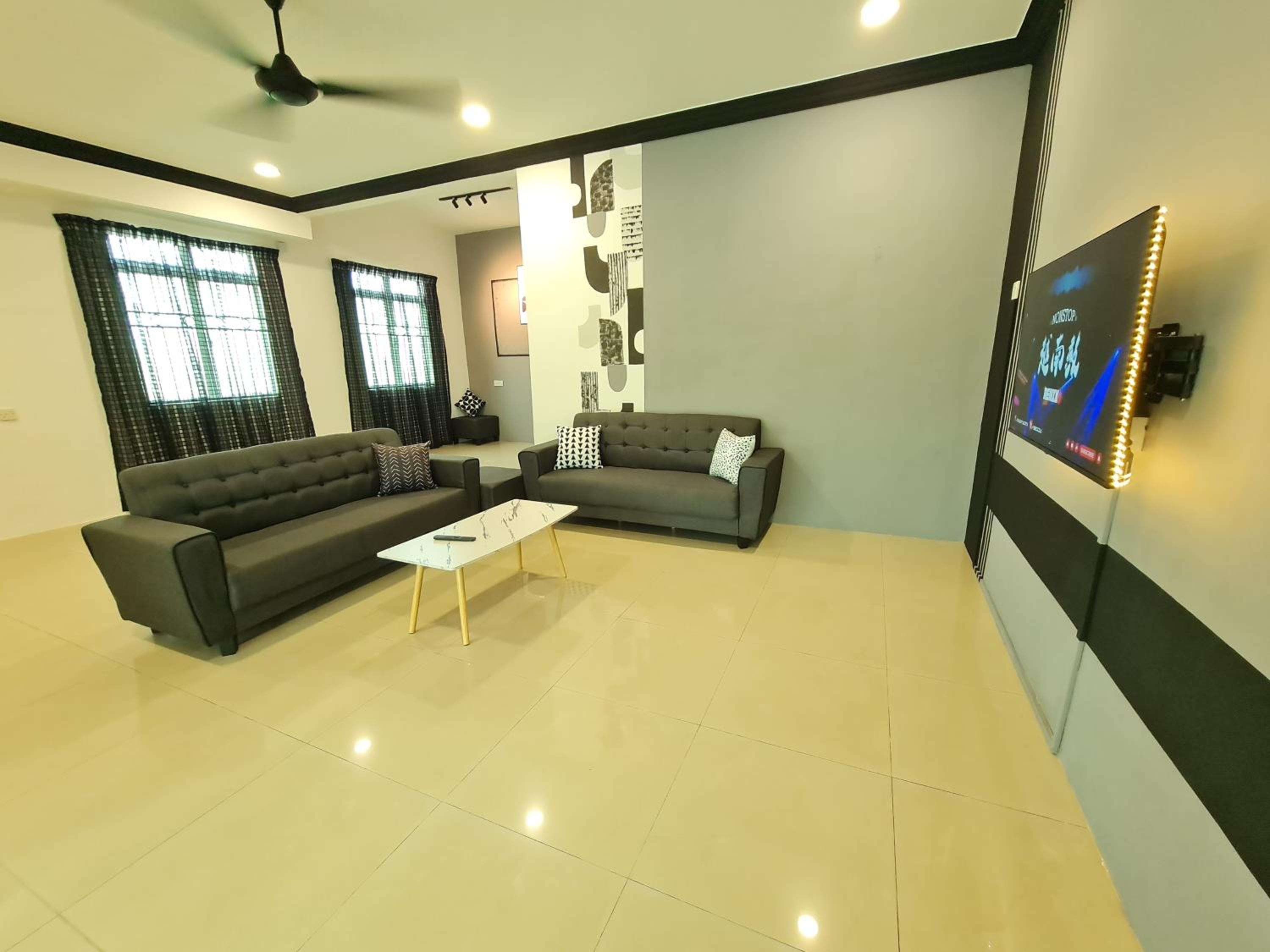 Air-home M1 Simpang near Aulong Econsave, 4BR, 10pax, Netflix photo 4