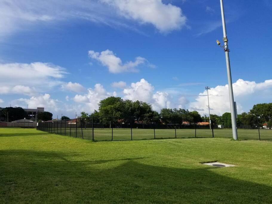My lovely home in Miami 15 minutes from the Beach