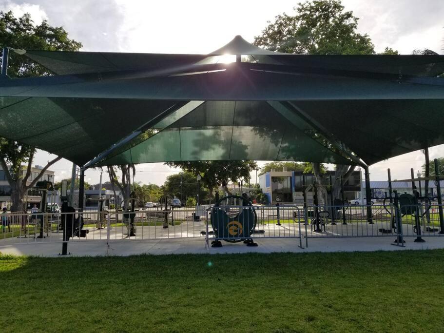 My lovely home in Miami 15 minutes from the Beach