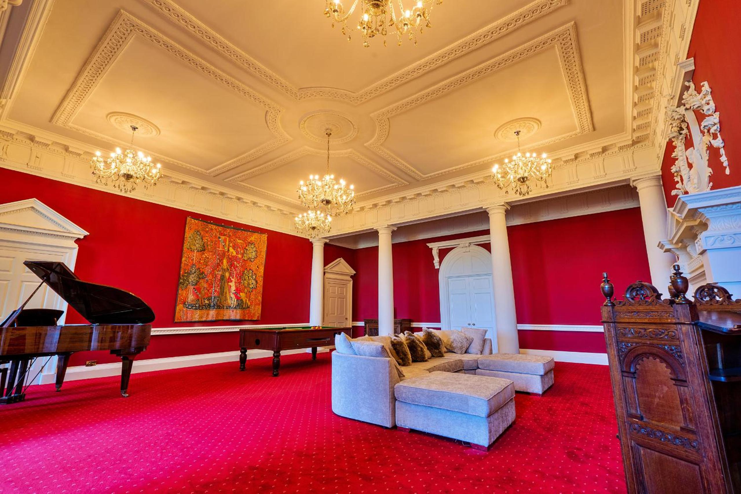 Finest Retreats - Hickleton Hall Estate