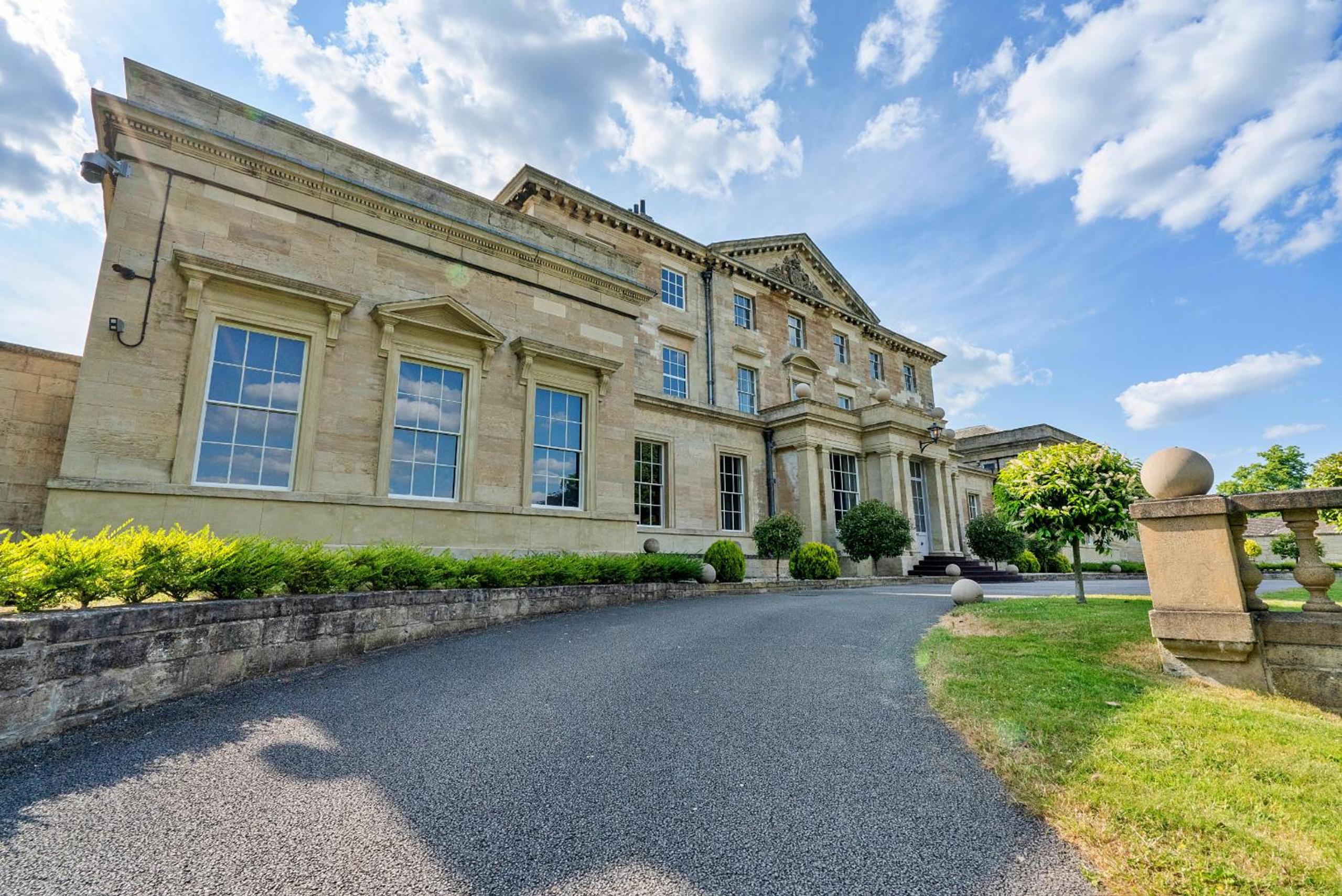 Finest Retreats - Hickleton Hall Estate