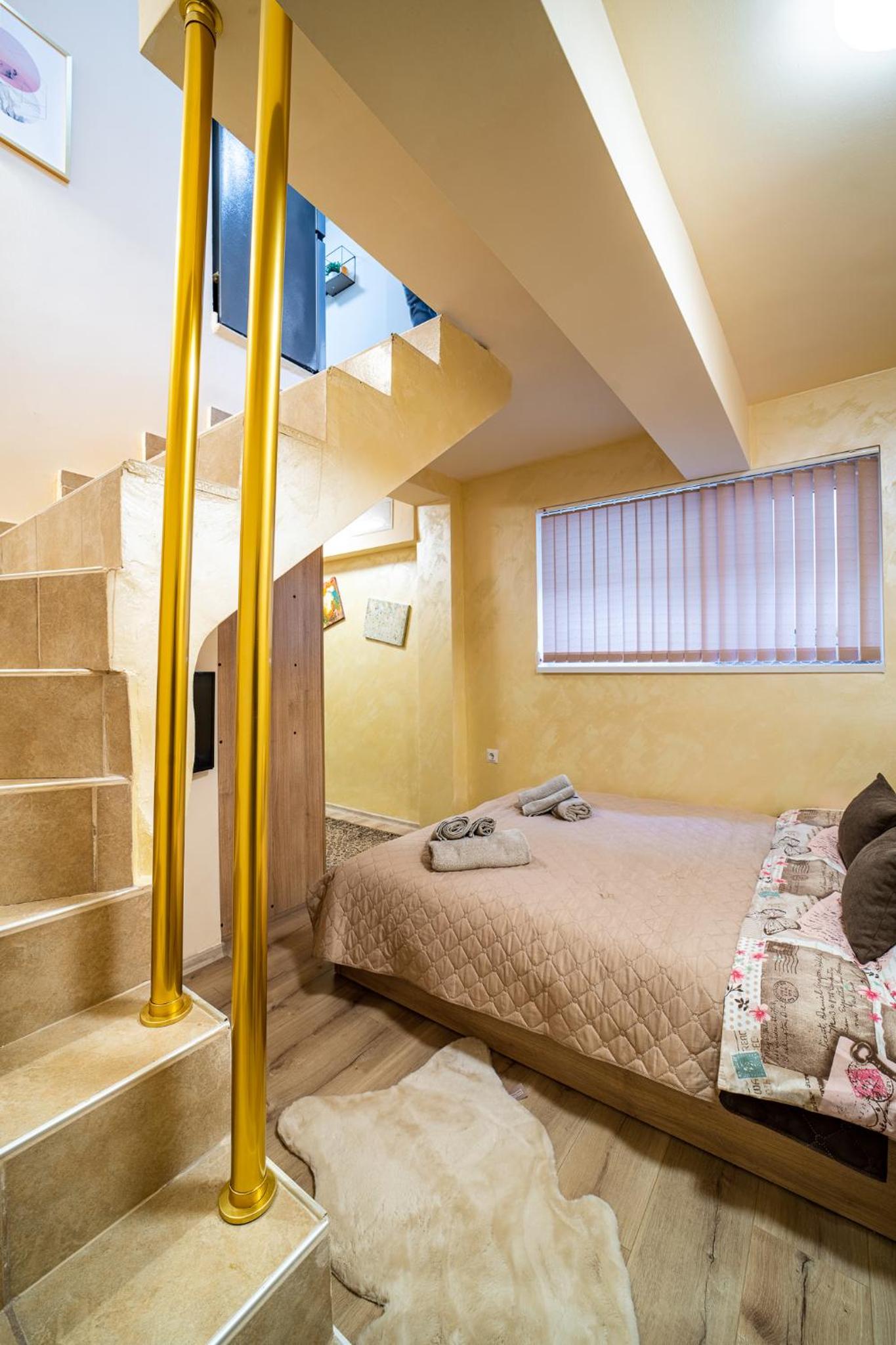 Abstract Apartment