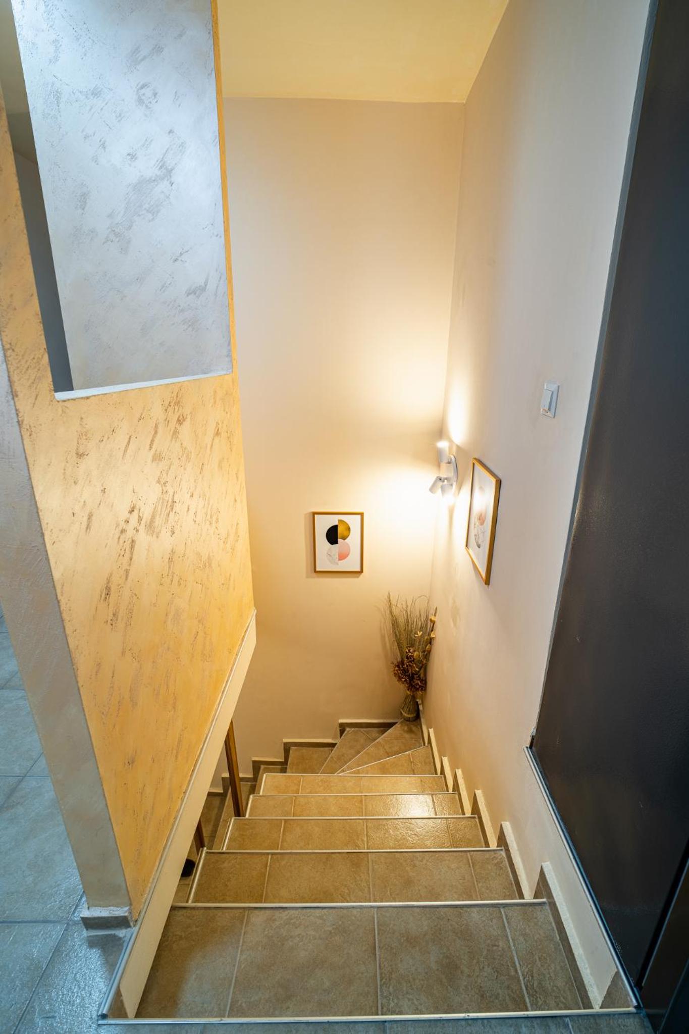 Abstract Apartment