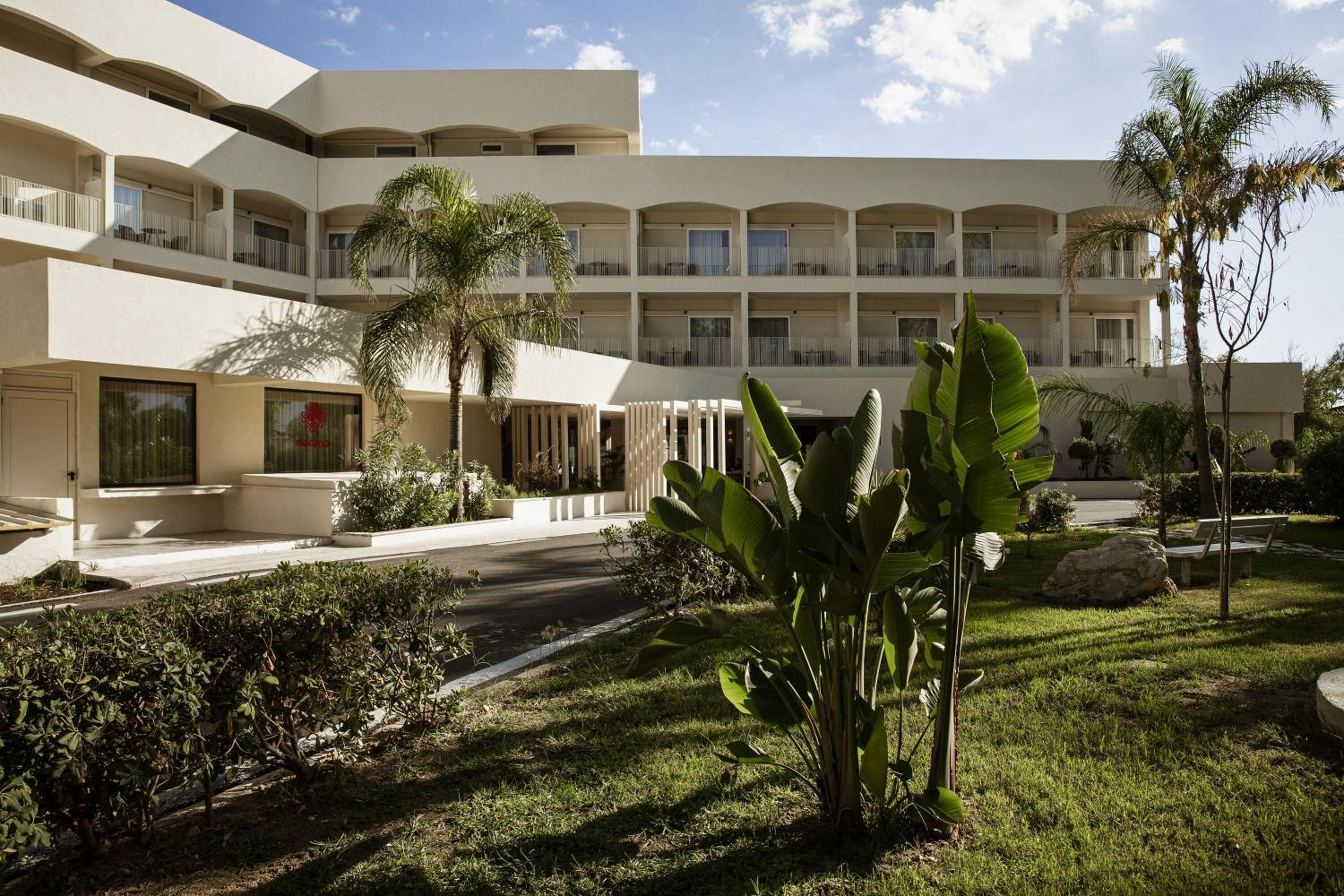 Laganas Vacations - Domes Aulus Zante, All Inclusive, Autograph Collection - Property Image 2