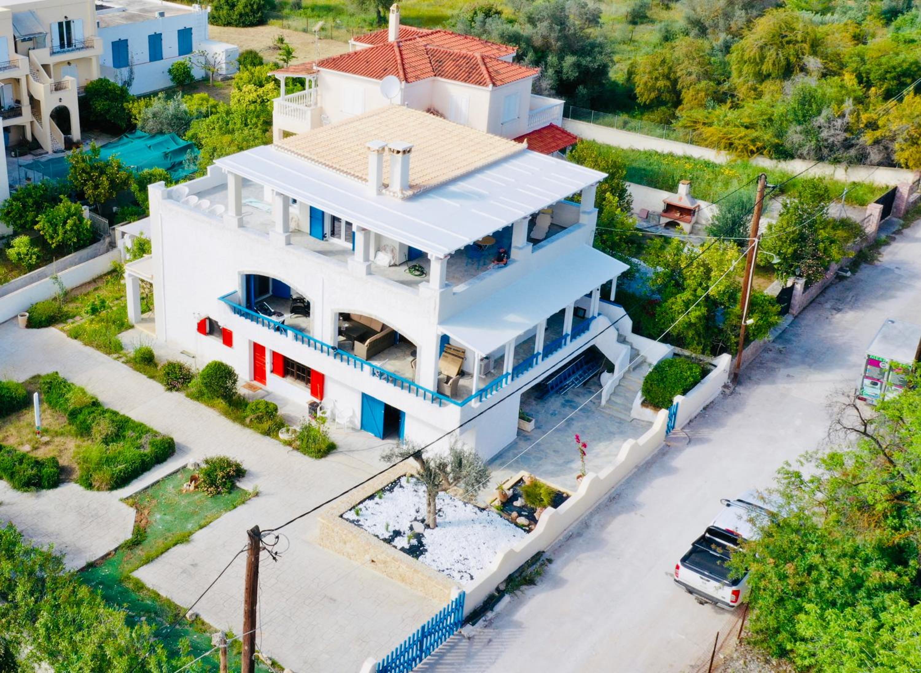 OctopusGarden Apartments Porto Cheli