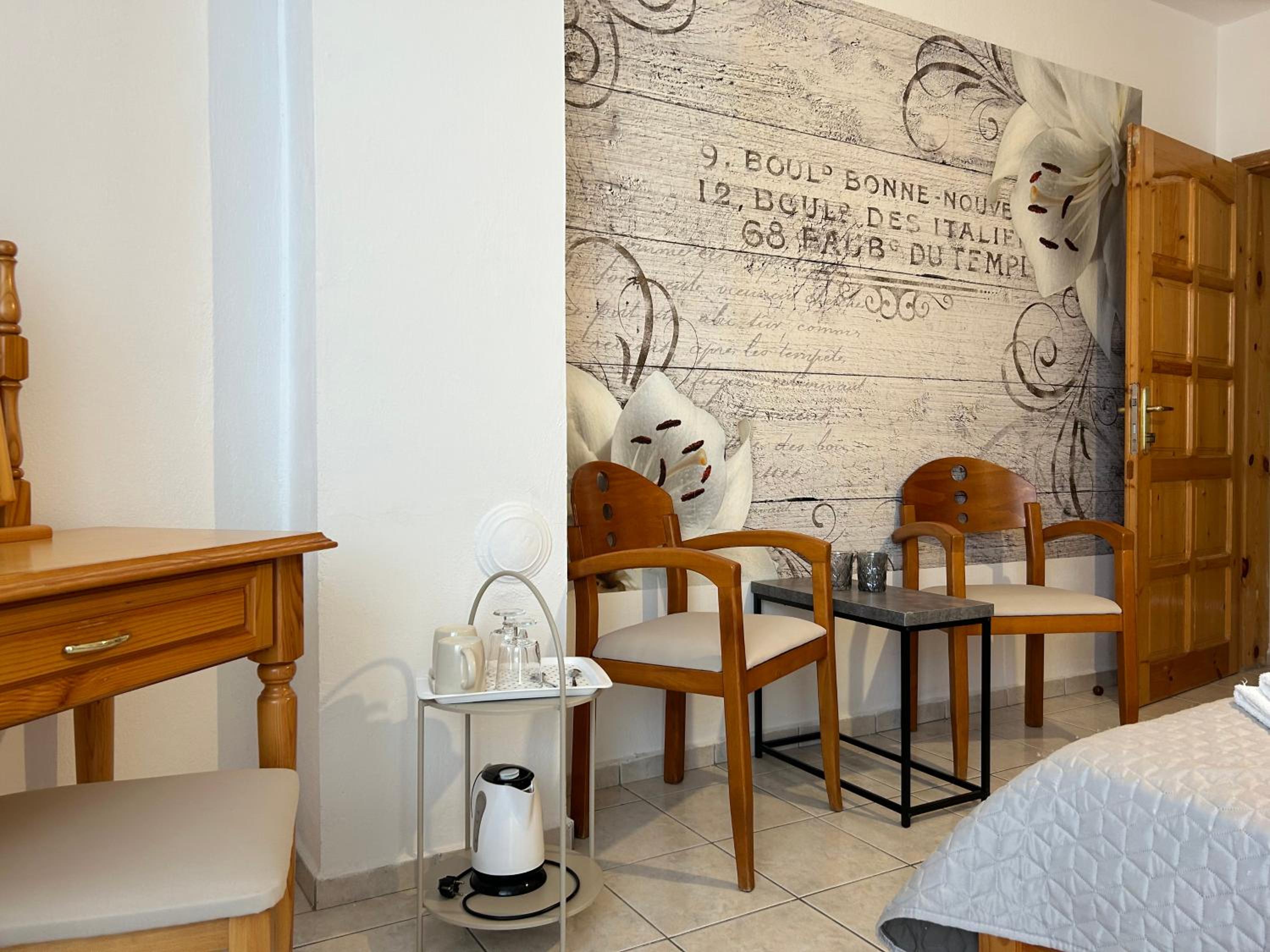 Panorama Chantall-izby,apartmány s výhľadom na more