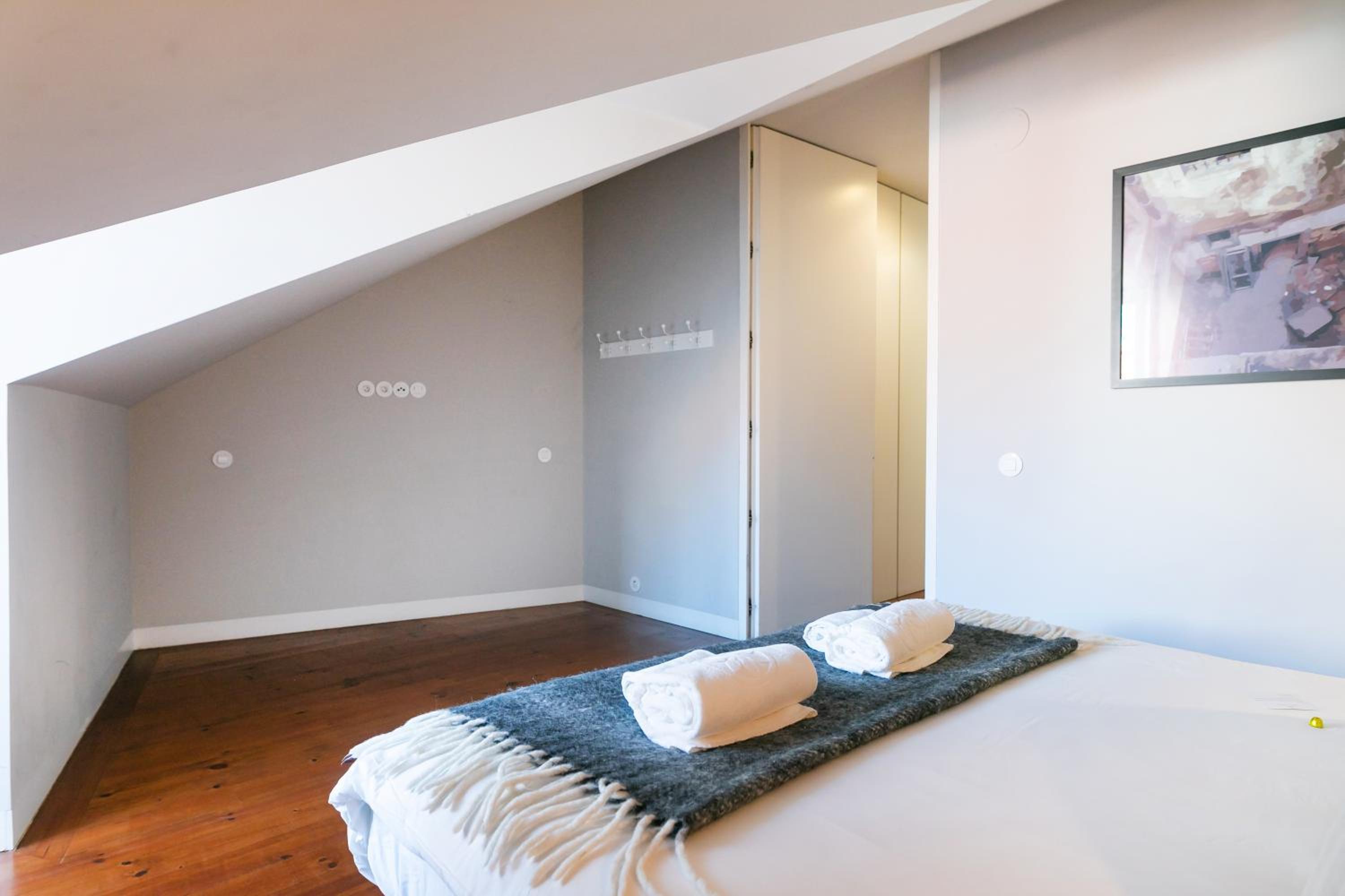 Lisbon Five Stars Apartments Combro 7