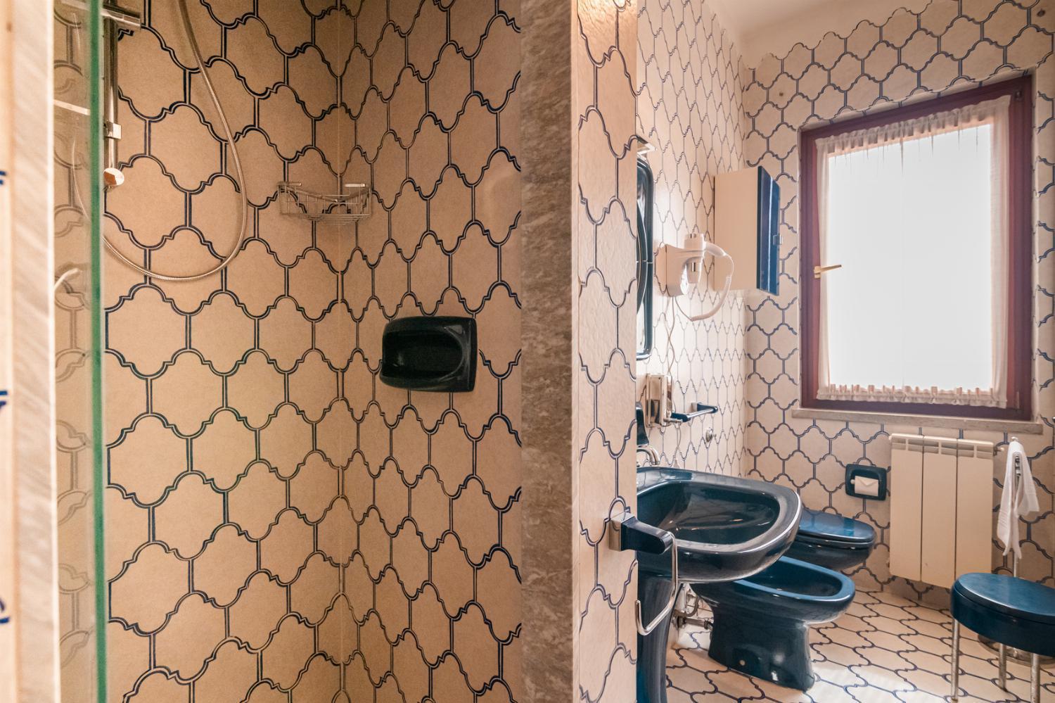 Photo 53