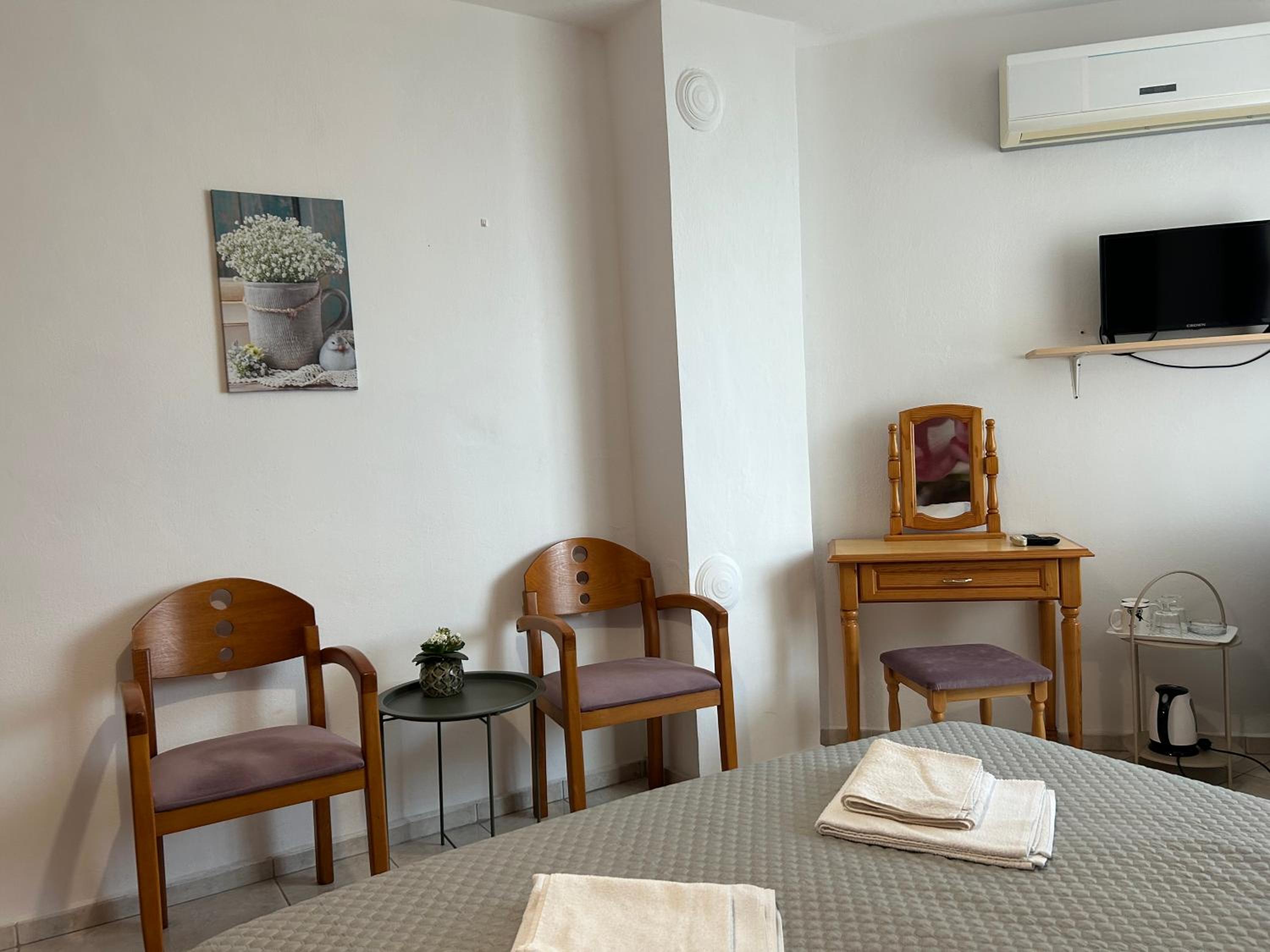Panorama Chantall-izby,apartmány s výhľadom na more