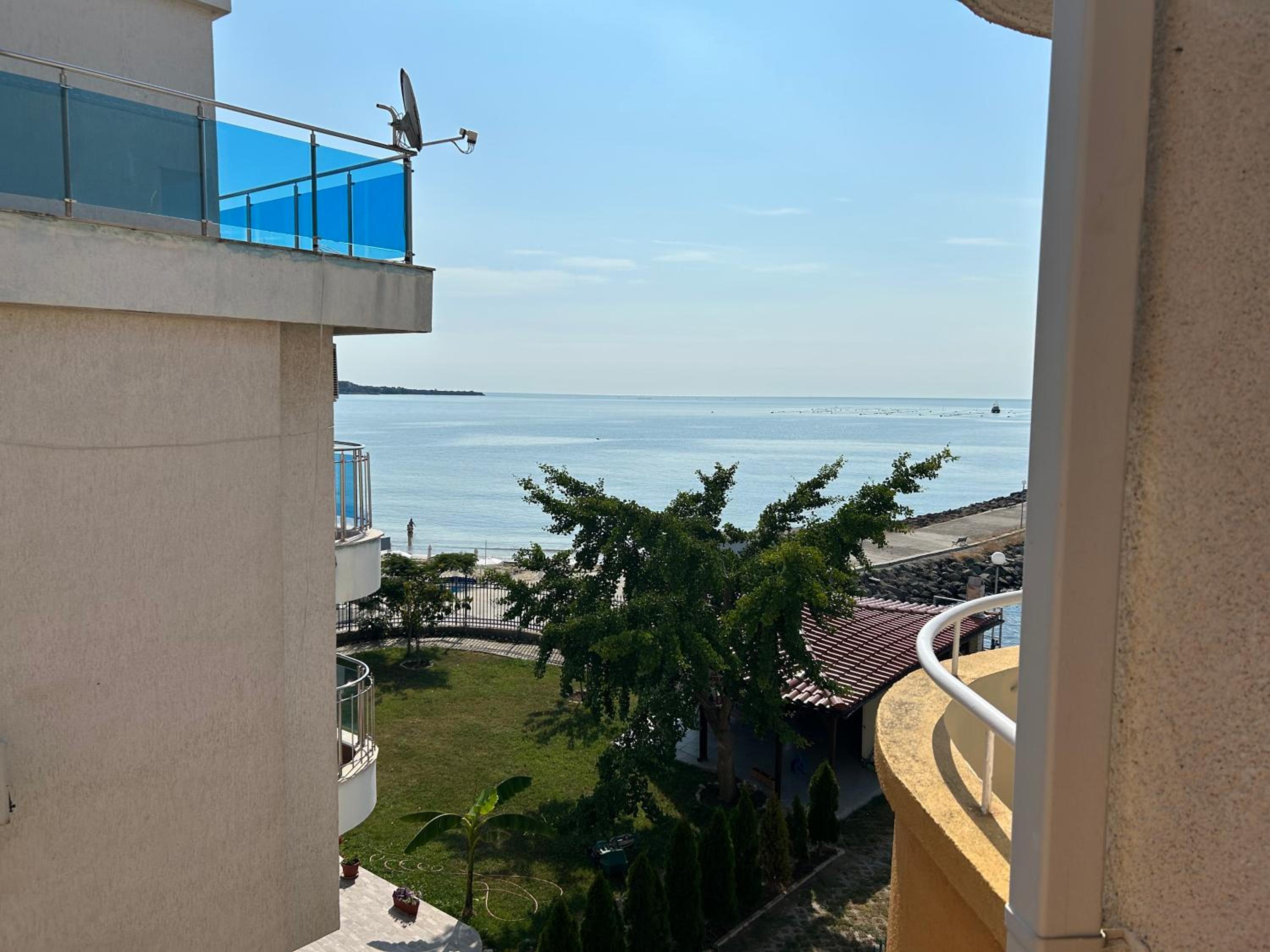 Panorama Chantall-izby,apartmány s výhľadom na more