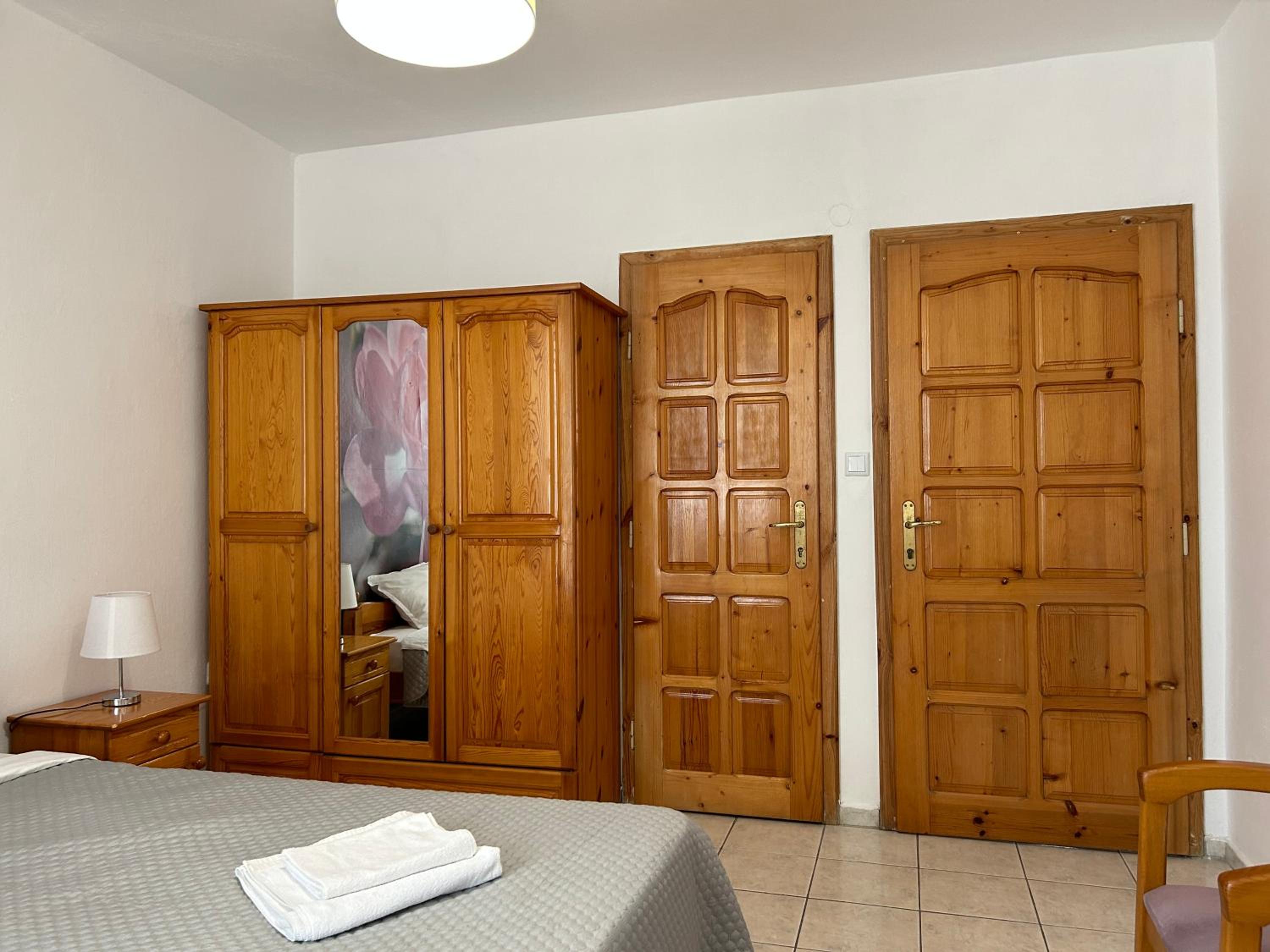 Panorama Chantall-izby,apartmány s výhľadom na more