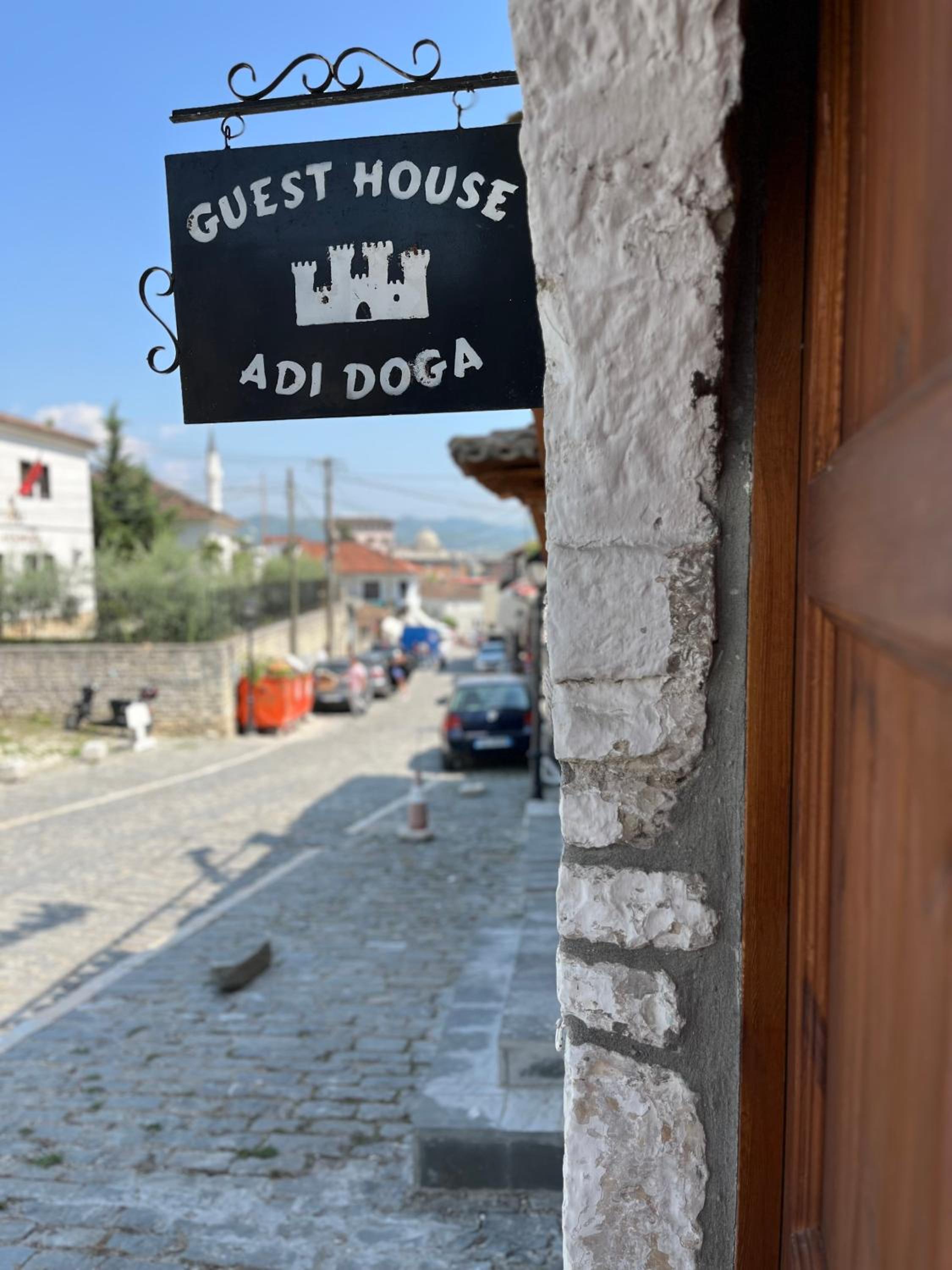 Guest House Adi Doga