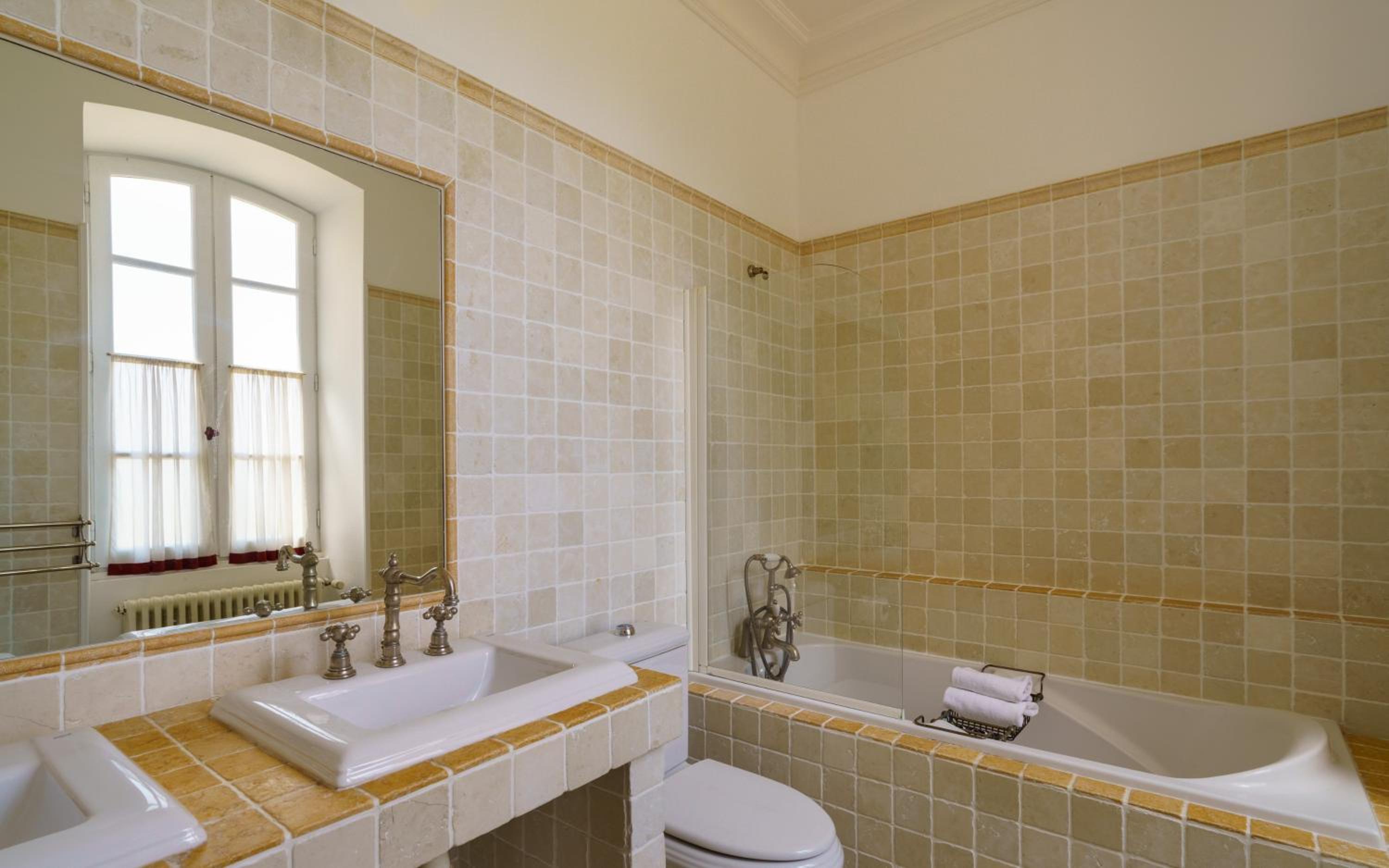 Hotel de Margaux - Property Image 42