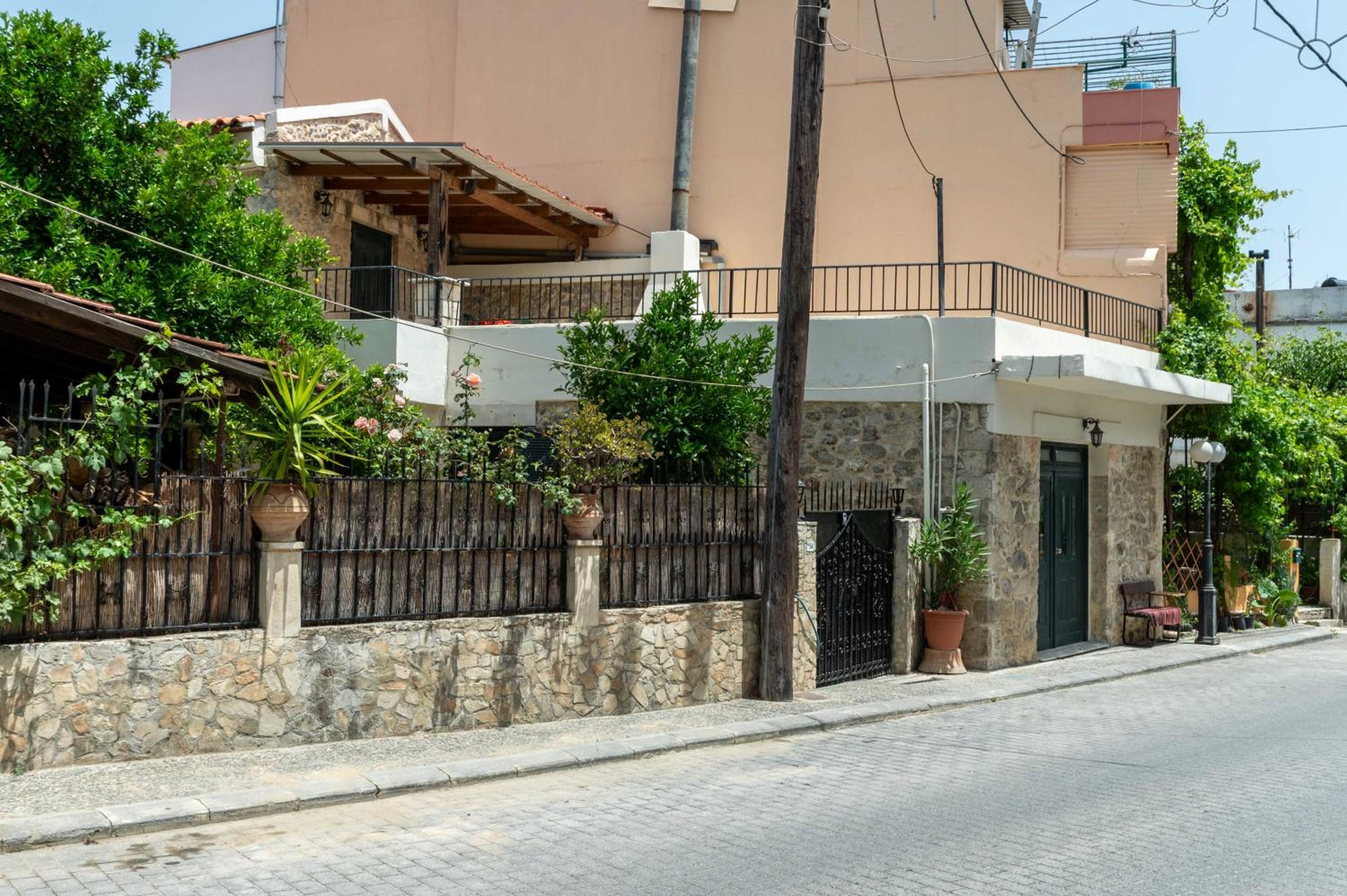 House Rachati