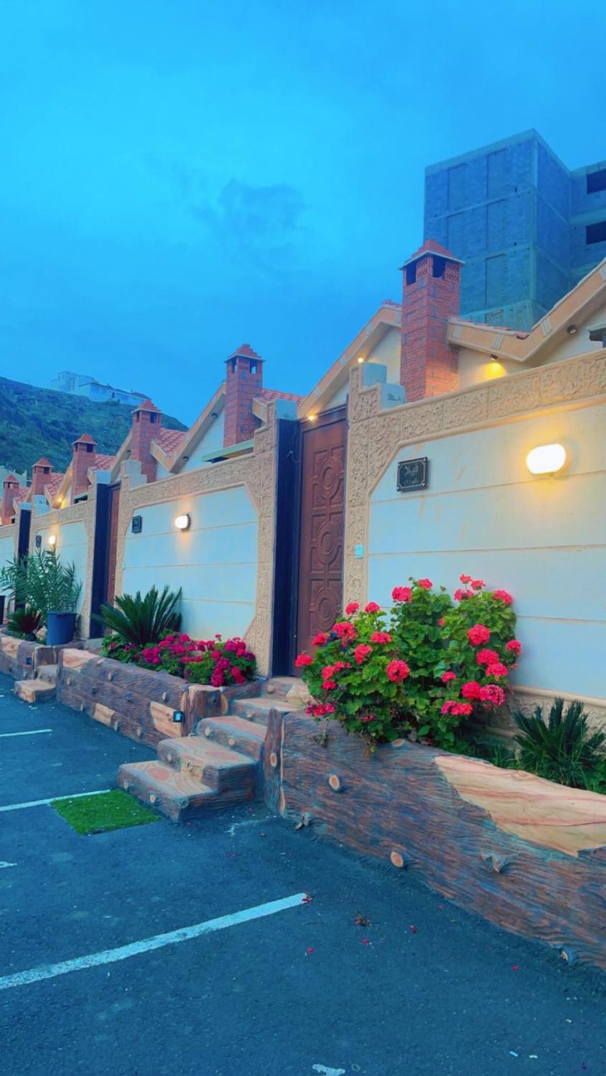 Hotel اكواخ تكساس للشقق المفروشه باحواش - Image 1