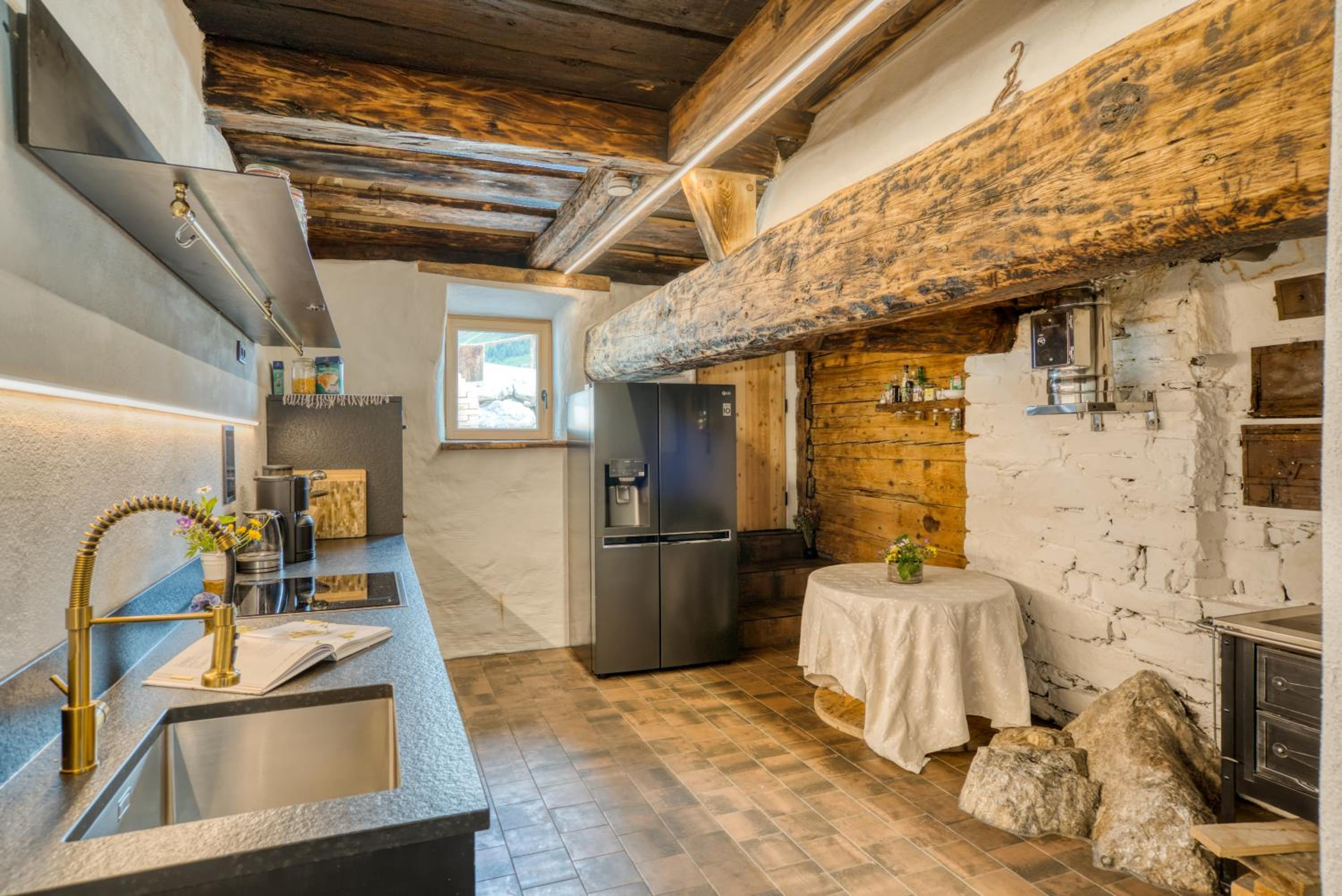 Jup - a luxury boutique chalet