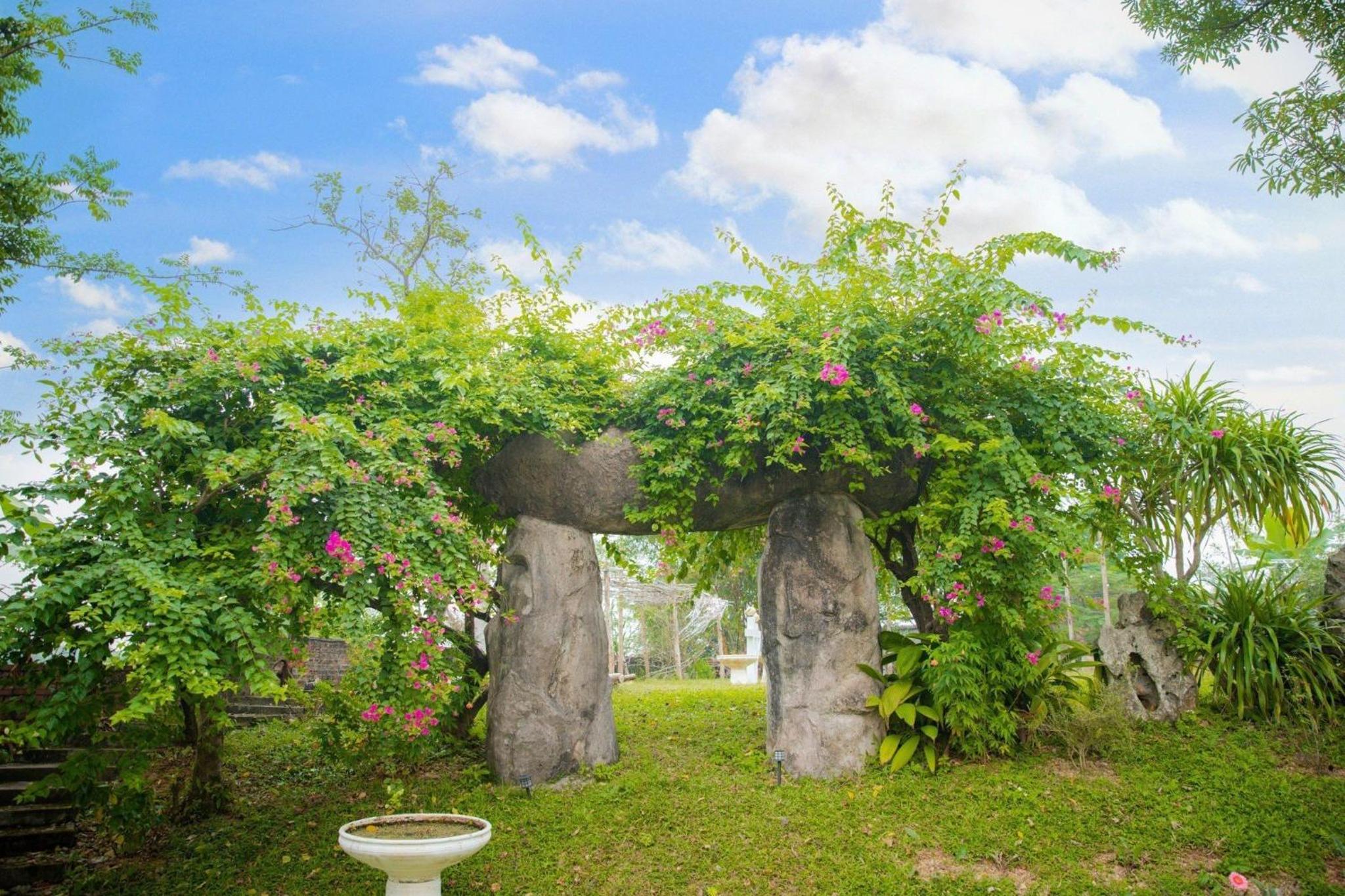 Rose Villa