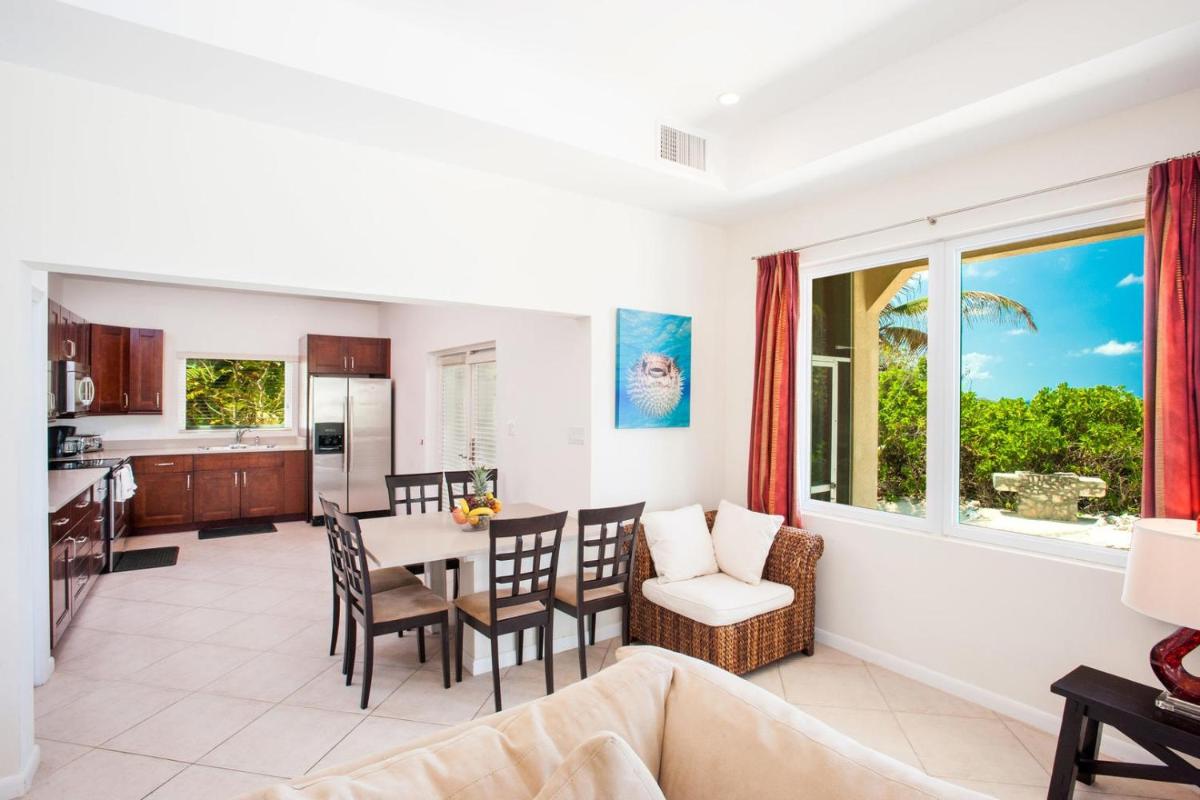 Christmas Palms by Grand Cayman Villas & Condos